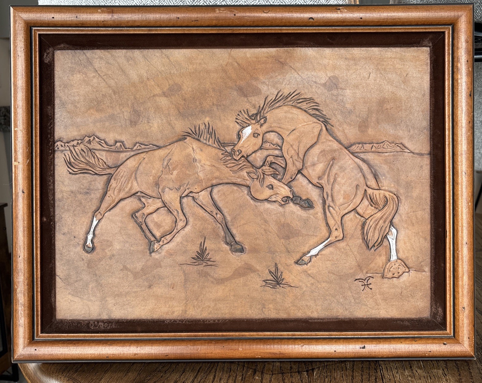 VTG Hand Leather Tooled/Carved/Embossed FIGHTING STALLIONS Artwork *Horse/Pony*