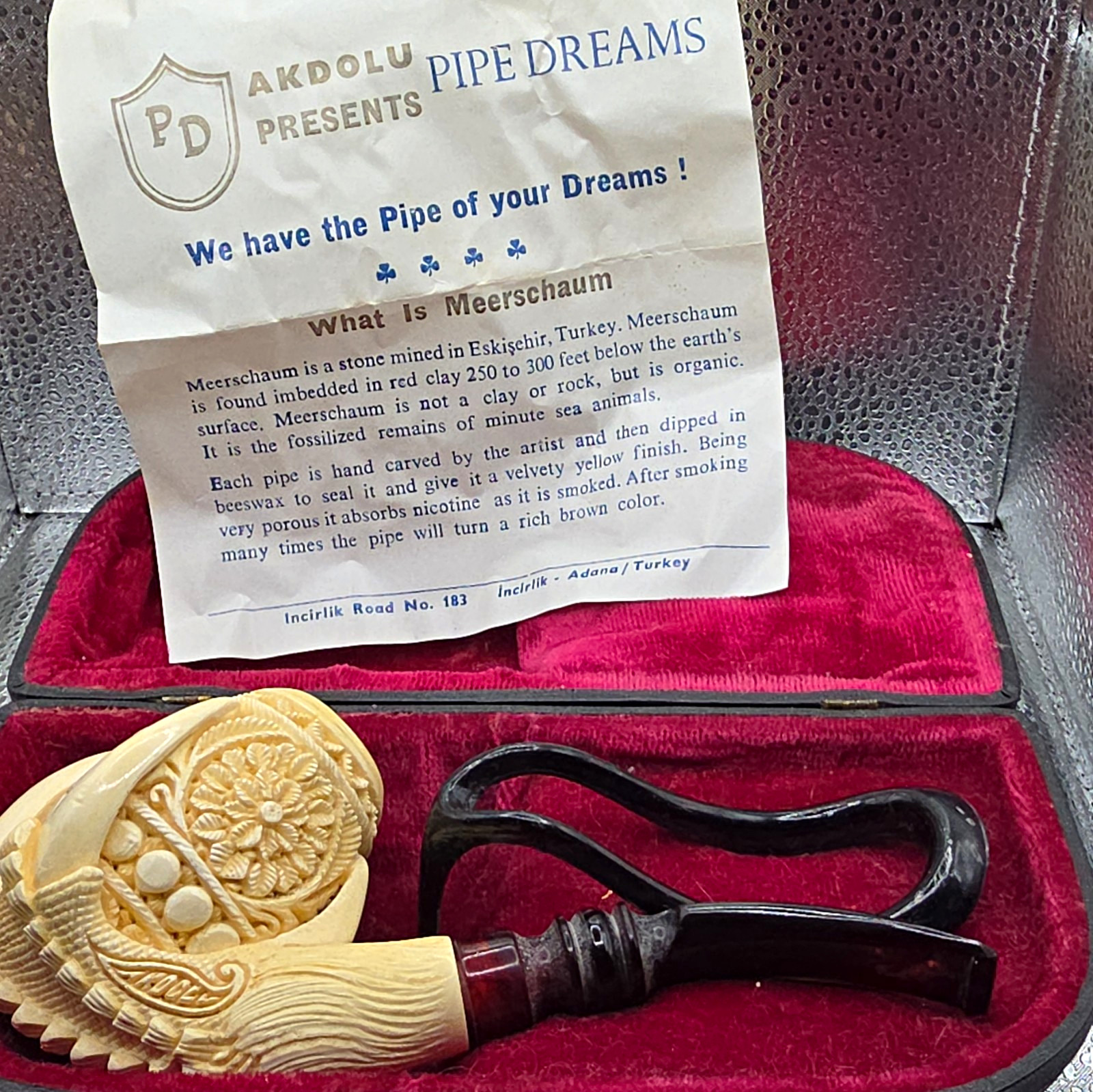 Akdolu Pipe Dreams Hand Carved Meerschaum Tobacco Pipe Floral Design w/ Case