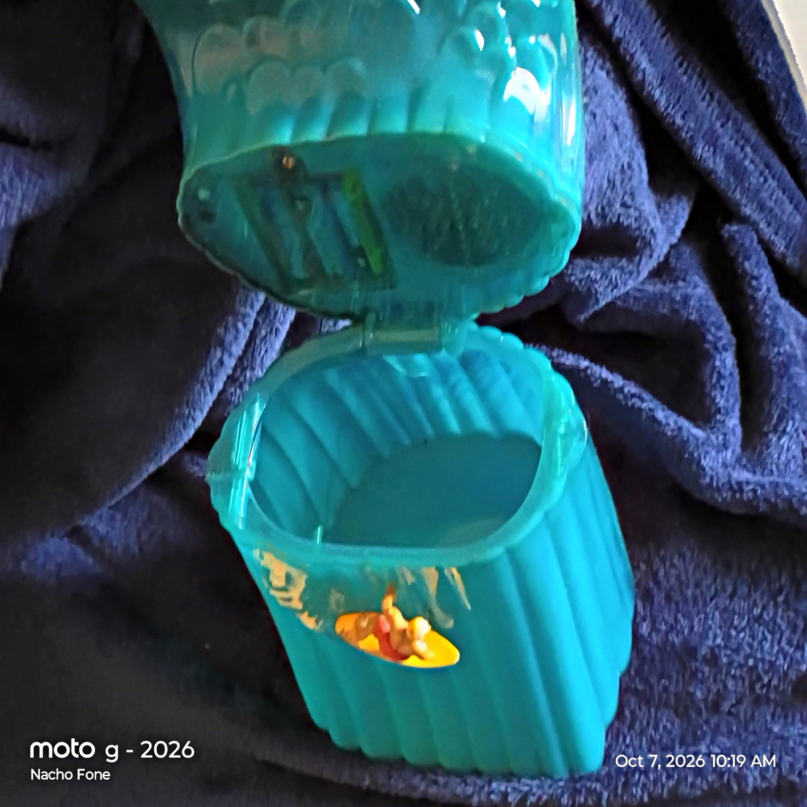 Vintage Beach Boys Wave Surfer Musical Cookie Jar mad by Fun-Damental from 2001