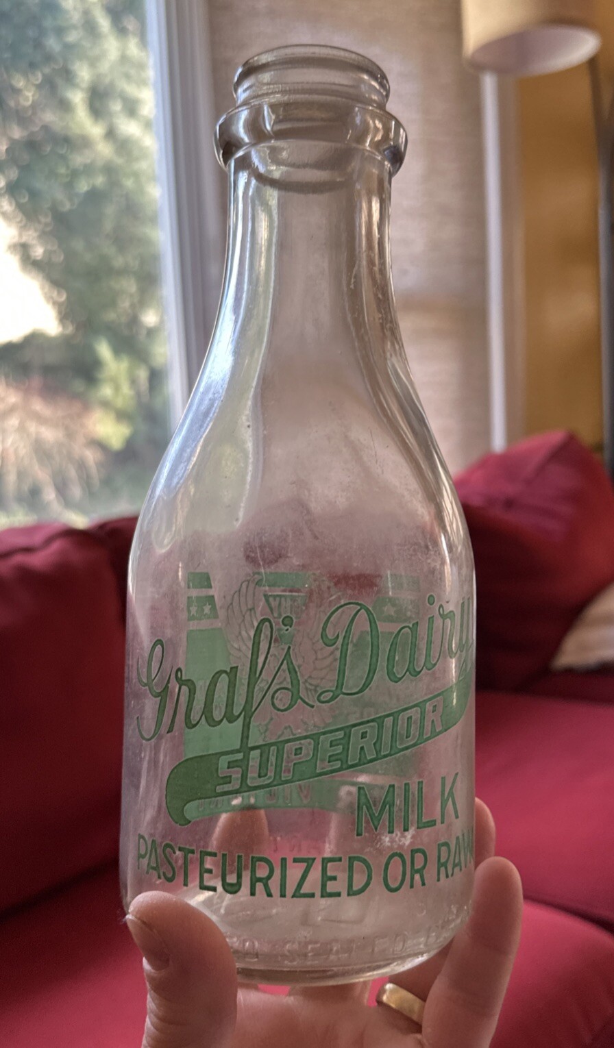 Qt. Graf’s Dairy Milk Bottle Pyro War Bonds & Stamps Dtd 1948 Mobile Alabama AL