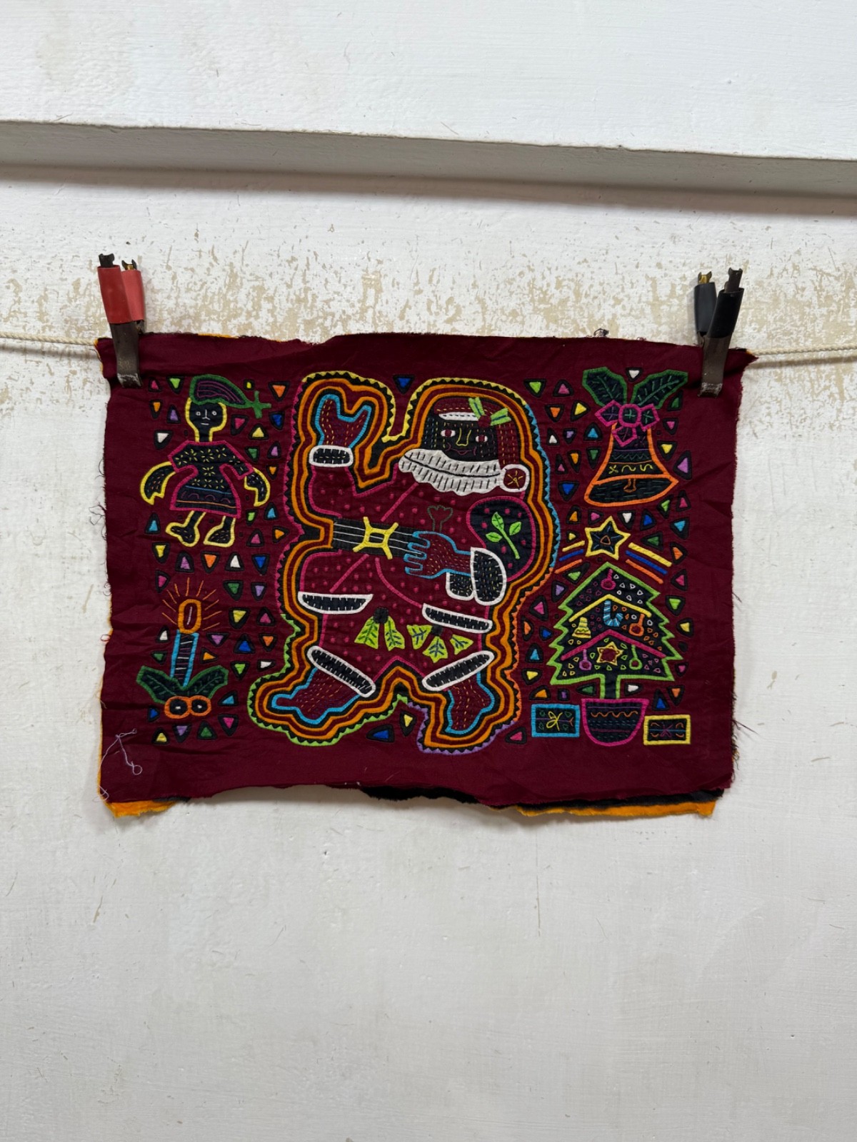 Vintage Beautiful Hand Sewn Kuna Mola Panama Applique Folk Art Textile 30x40 Cm