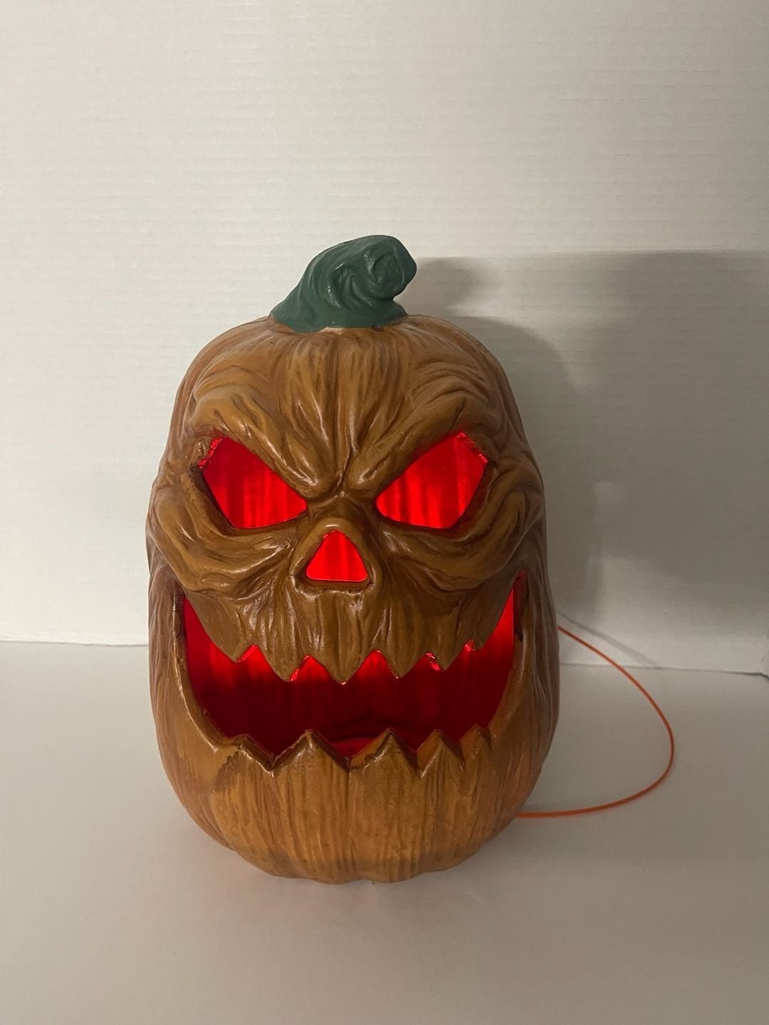 Magic Power Prototype Sample 11.5 Inch Halloween Light Up Jack O Lantern