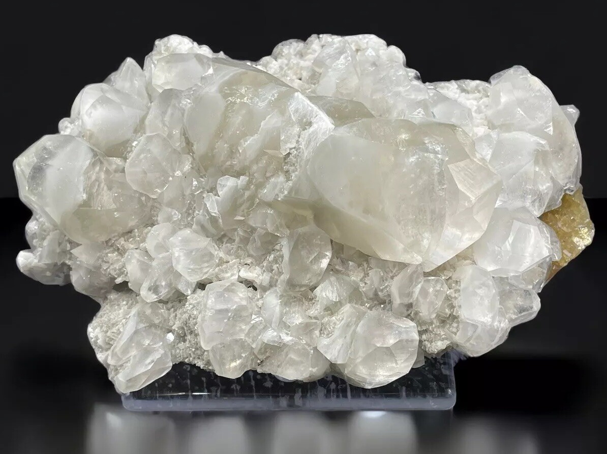 Fantastic CALCITE on FLUORITE (Very Fluorescent) *Moscona, Spain*