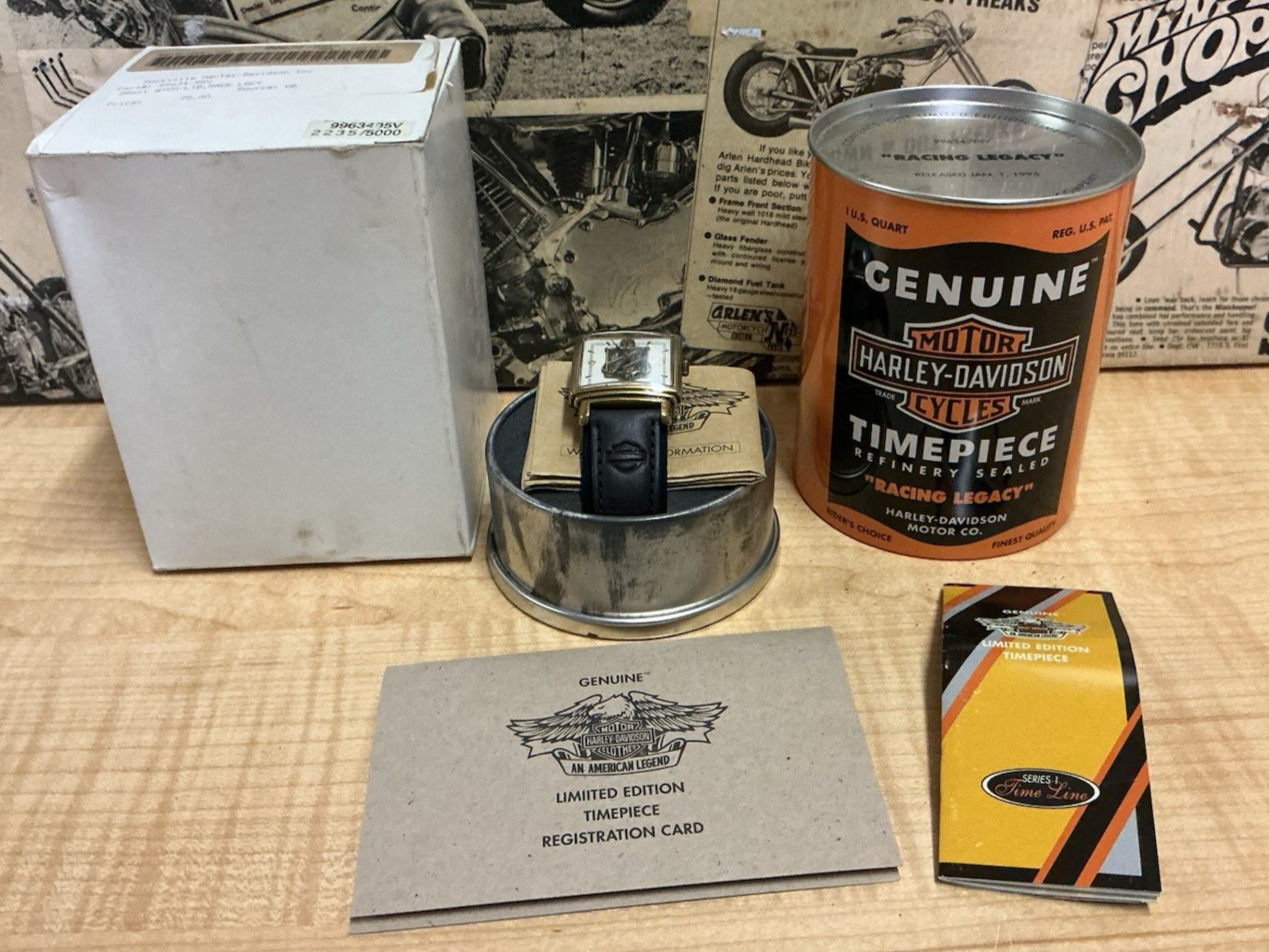 Vintage 1995 Harley-Davidson Racing Legacy watch in oil can box 99634-95V