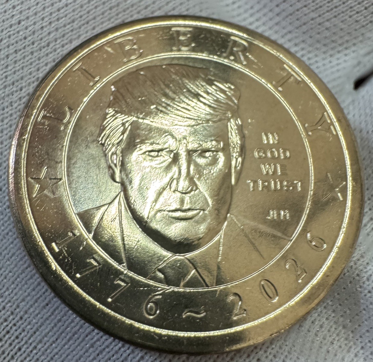 🔥2026-P Donald J. Trump $1 Dollar Commemorative 250th Anniversary Coin🔥