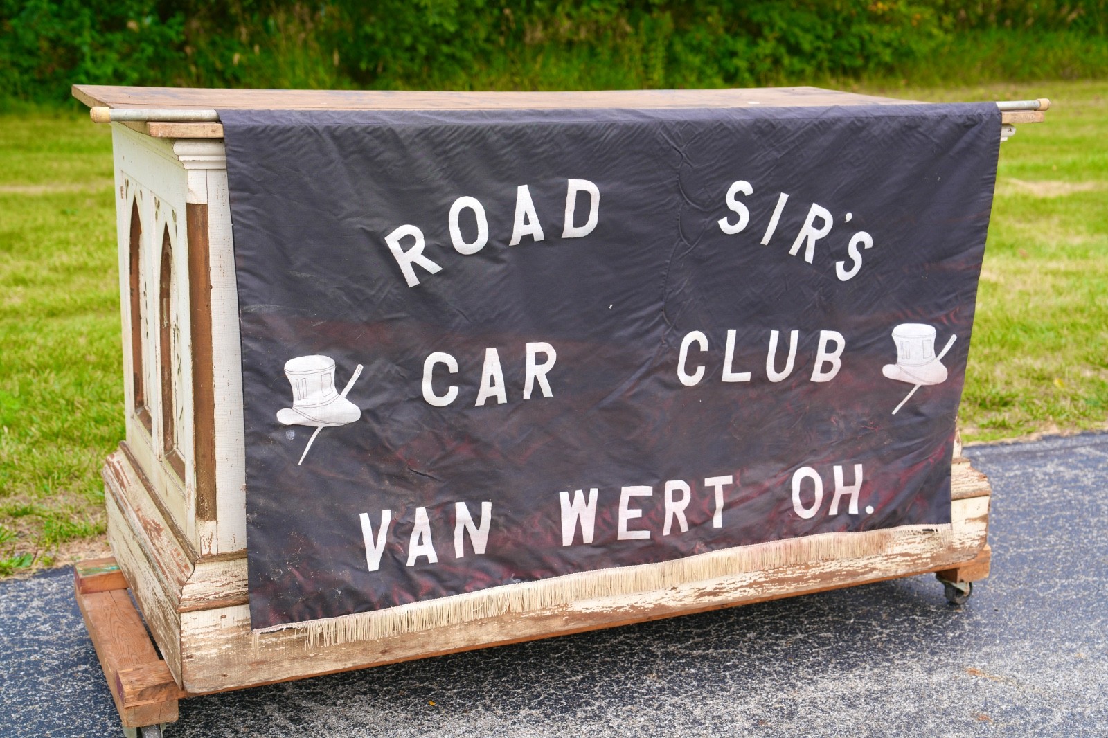 Vintage Car Club Plaque Road Sir's Flag Antique Top Hat Banner Van Wert Ohio