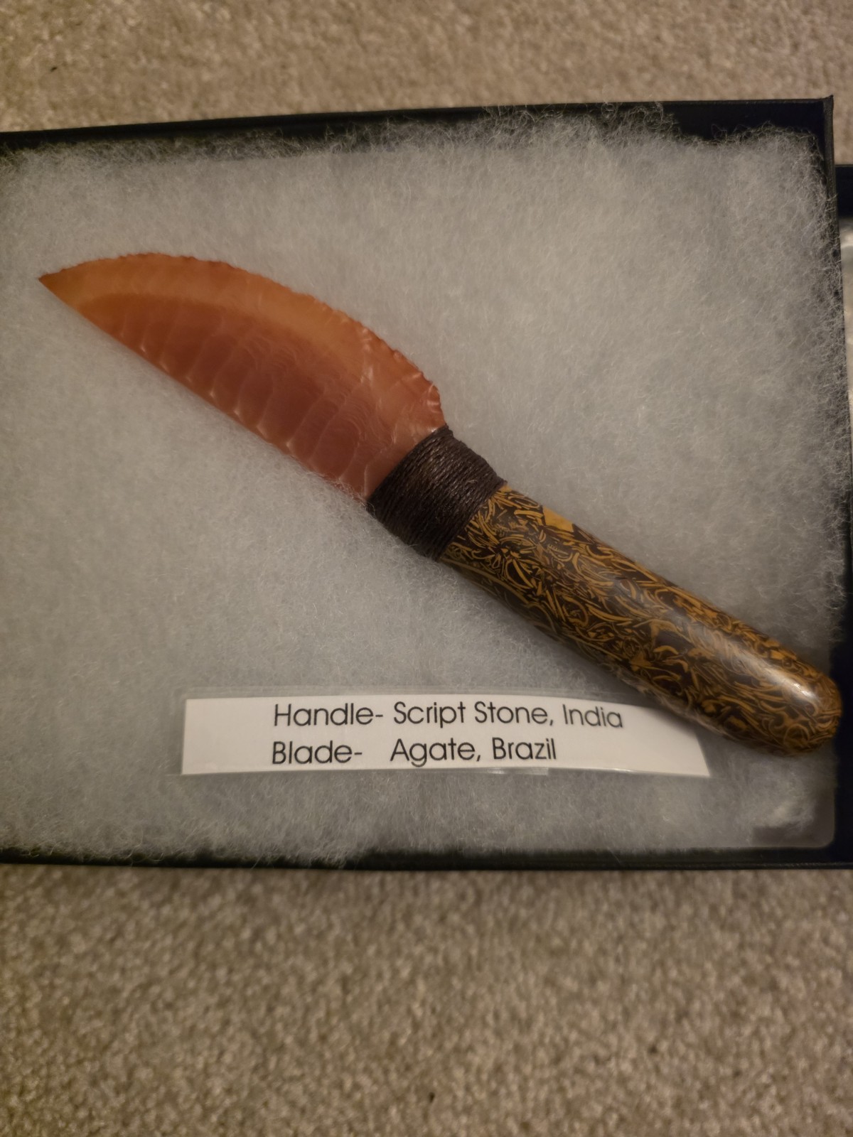 American art script stone & brazilian banded carnelian knife hand knapped 6