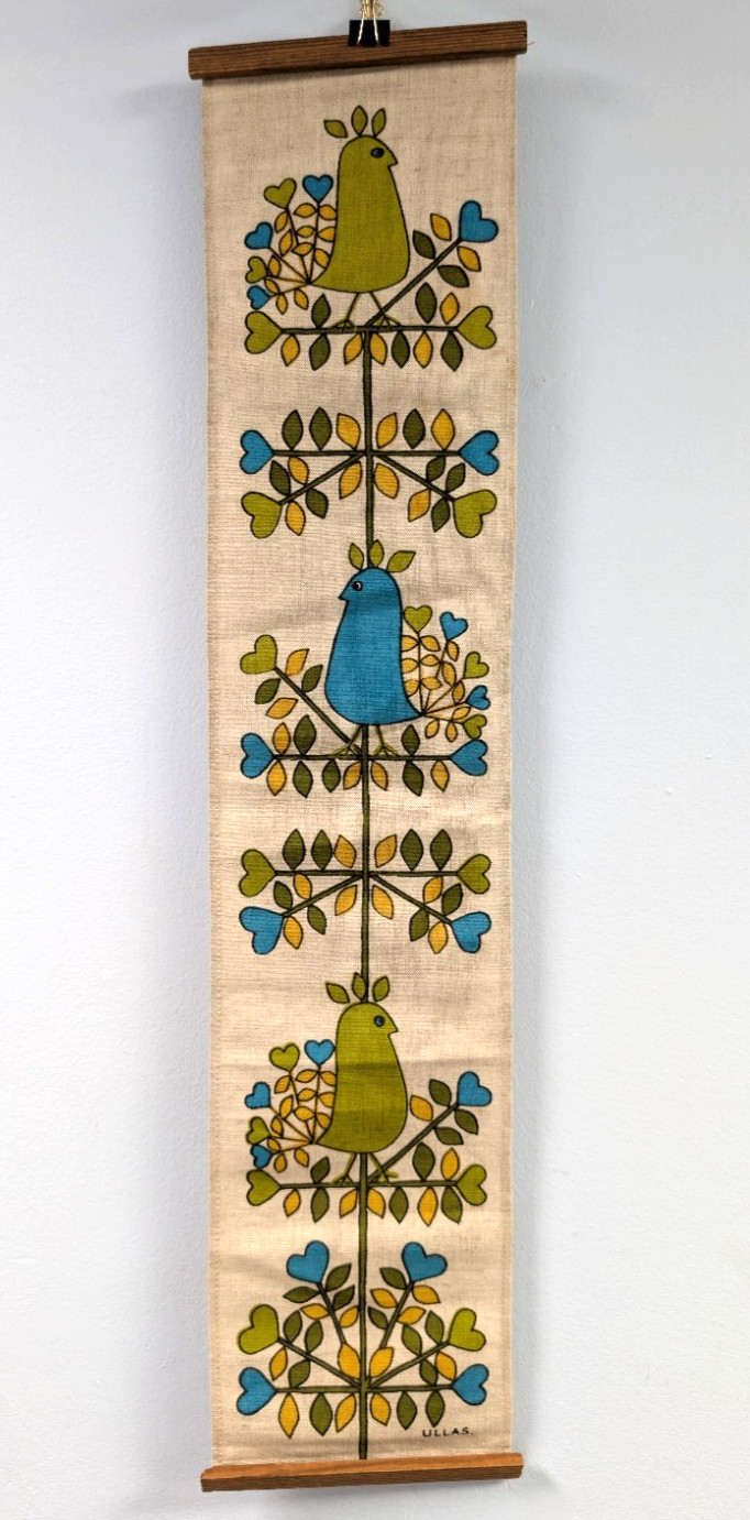 ULLA SCHEUER Vintage Bird Banner 27