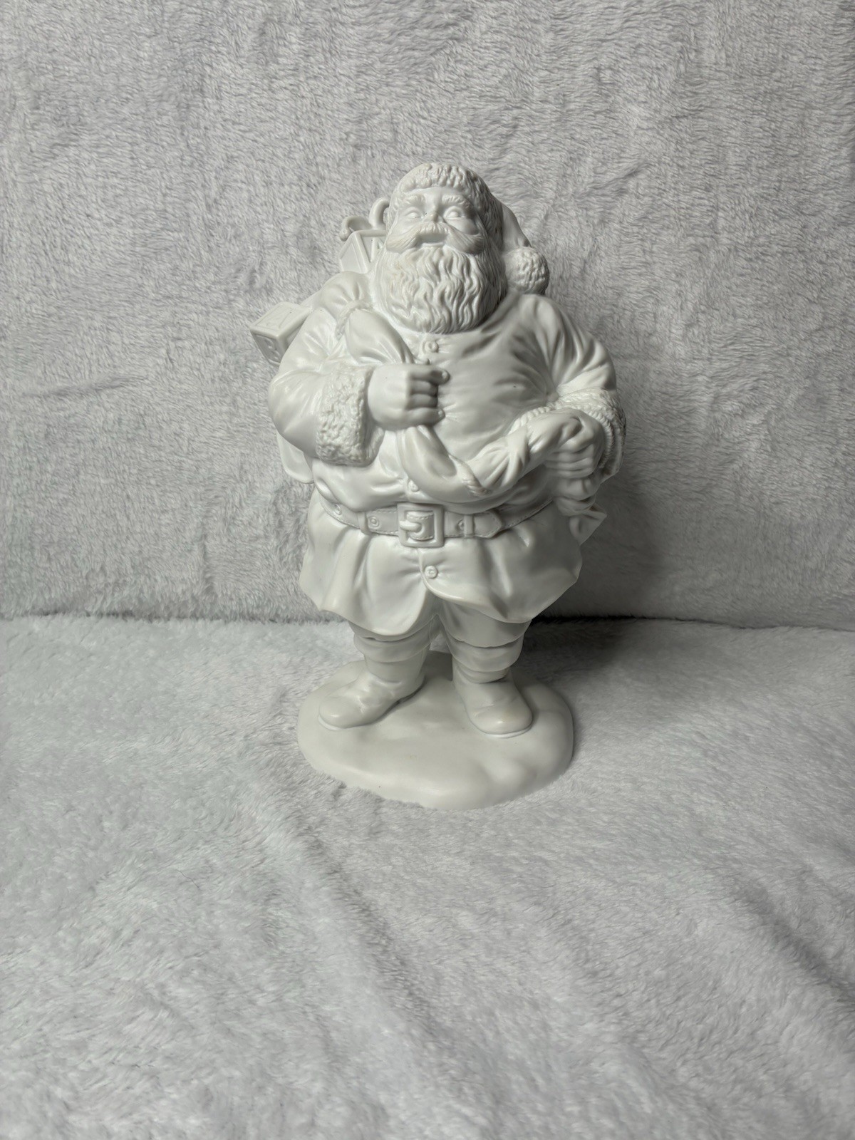 Dept 56 Winter Silhouette Jolly St Nicholas 7801-8 Santa Porcelain w/ Box