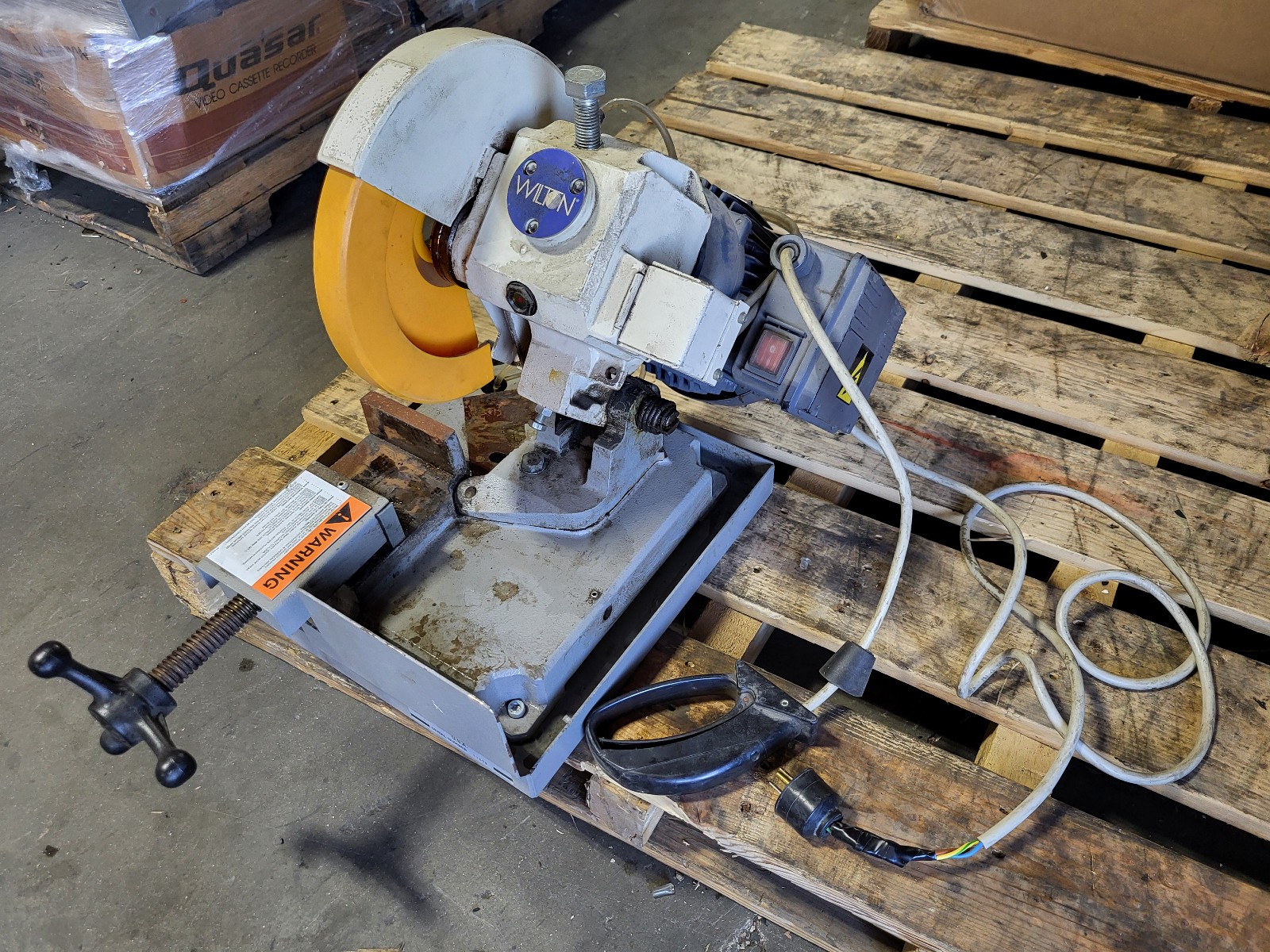 Vintage 1990s-2000s Wilton Cold Saw with CEG 1.0HP Italy, 115VAC (Tested)