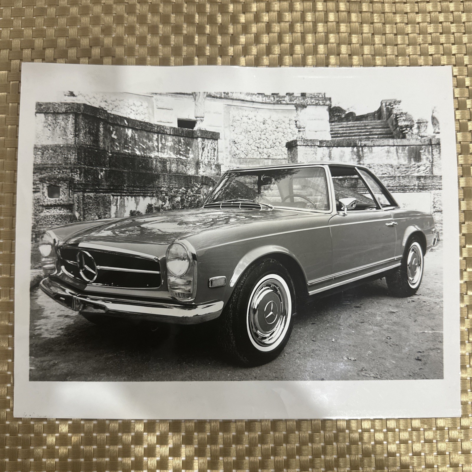 Original Period Photo Foto Press Werkfoto Mercedes Benz 280SL Coupe 1967 Germany