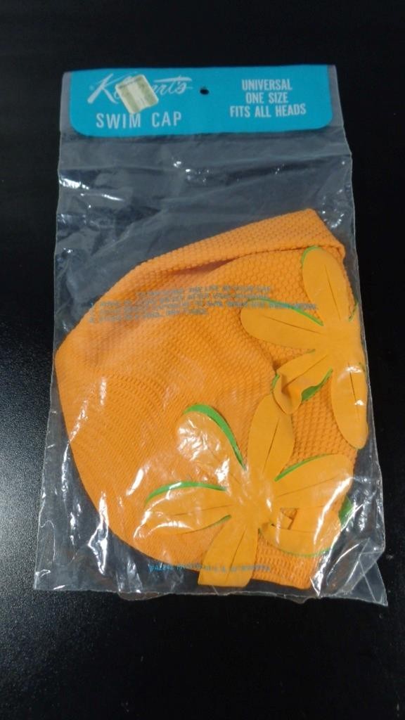 VINTAGE 1970\'s ERA NEVER OPENED KLEINERT\'S ORANGE / GREEN SWIM CAP GREAT BRITAIN