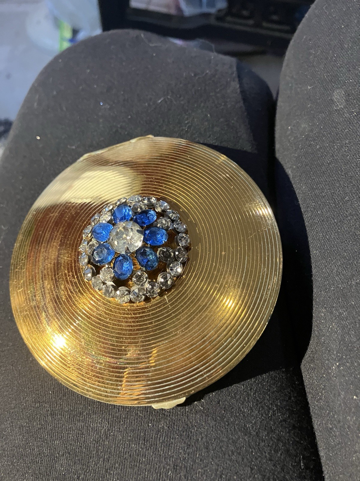 Rare Vintage Elizabeth Arden Blue & Clear Rhinestone Compact Gold Color 3.75”