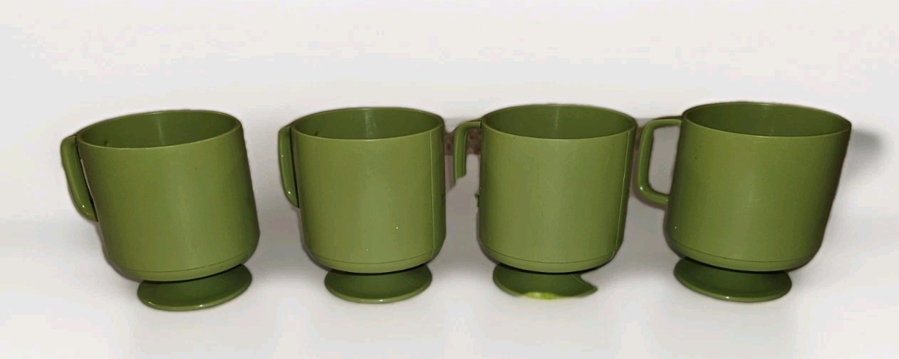 4 Vintage 70s Plastic Pedestal Stacking Cups Avocado Green