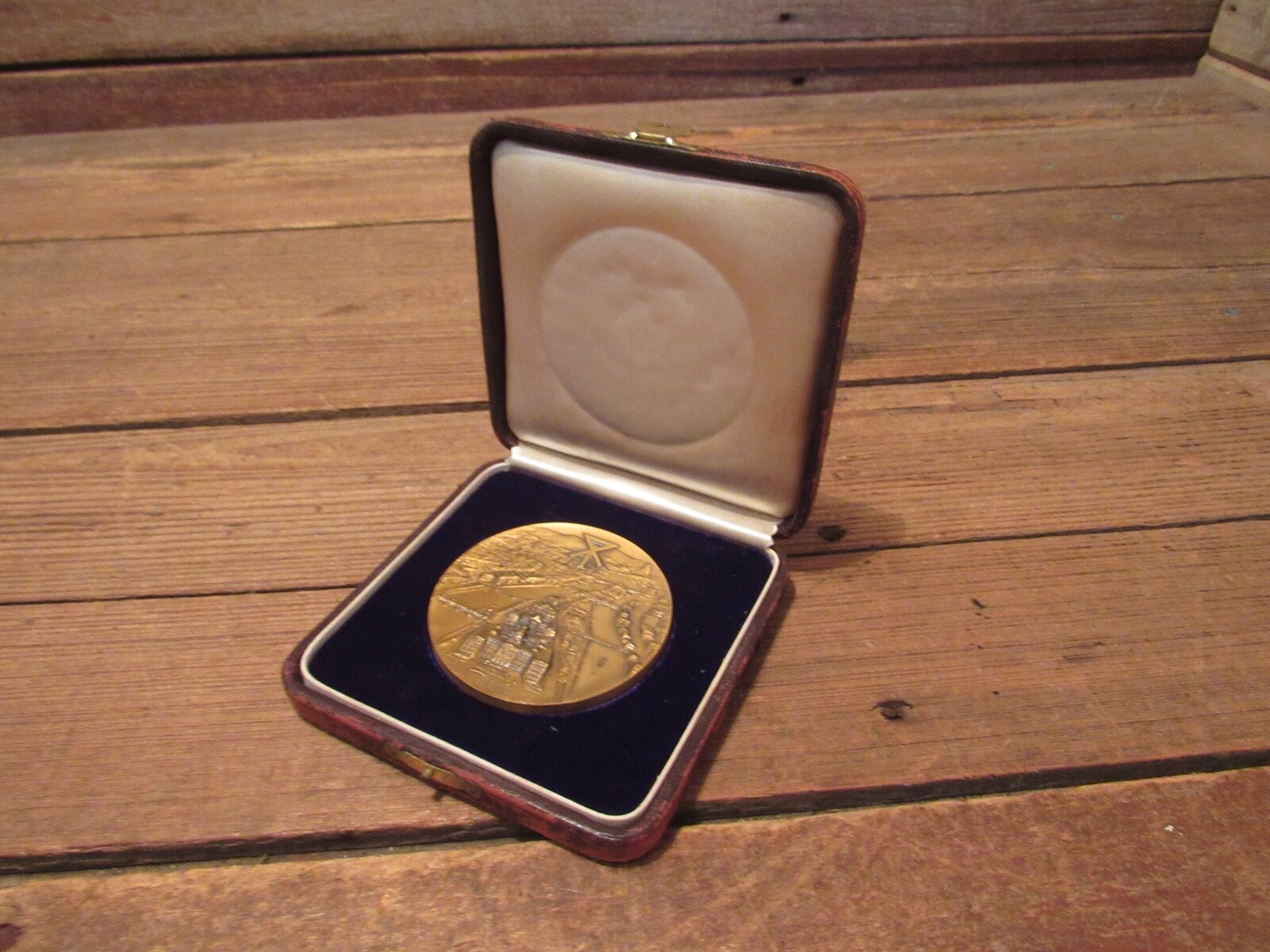 Vintage Brass City Of Osaka Commercial Metropolis Of Japan Medal Japanese