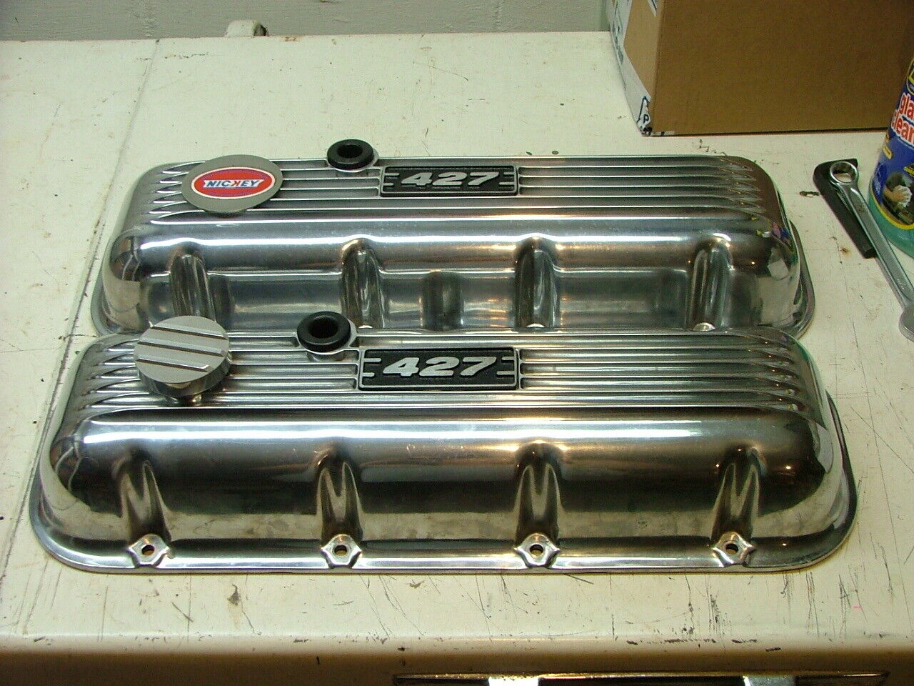 USED Finned Cast Aluminum Valve Covers BBC Big Block Chevy Unpainted