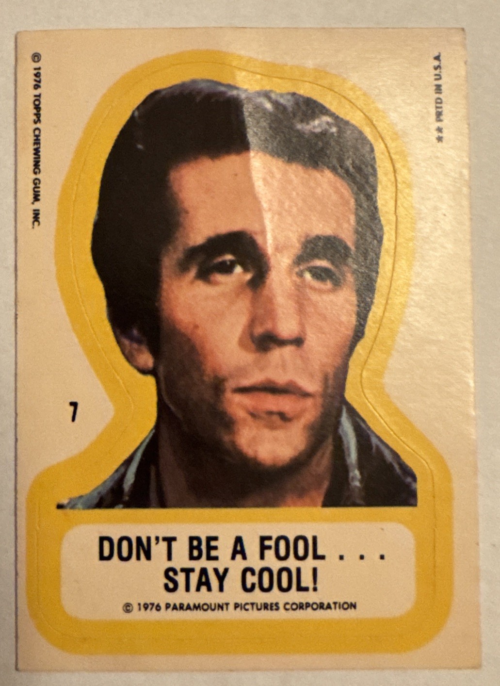 1976 Topps Happy Days Series 1 Sticker Insert #7 Fonzie ~ Good ~ Slight Crease