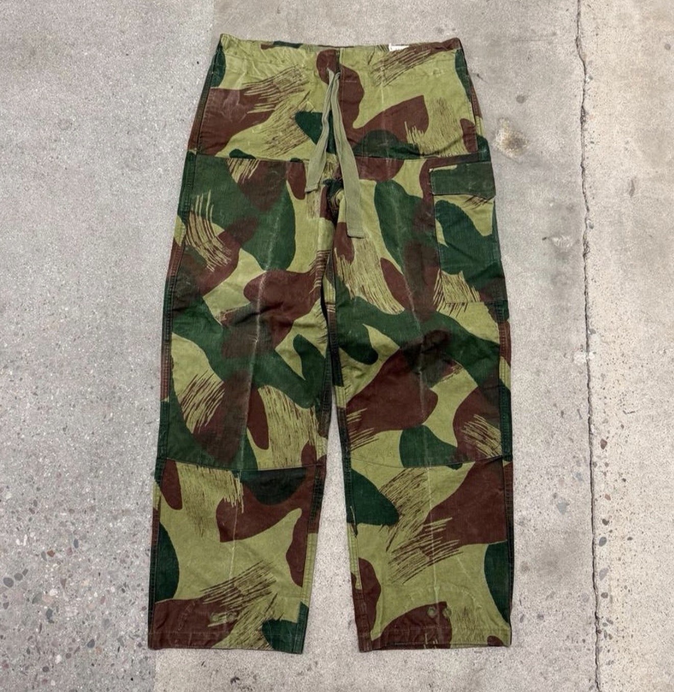 Vintage 1950s Belgian Army Airborne Brushstroke Camo Trousers DEADSTOCK 34-38