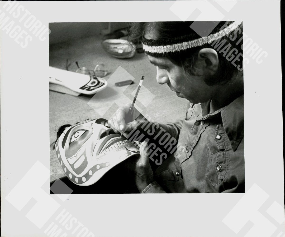 1991 Northwest Coast Indian artist Henry Adams paints a Tlingit shaman mask