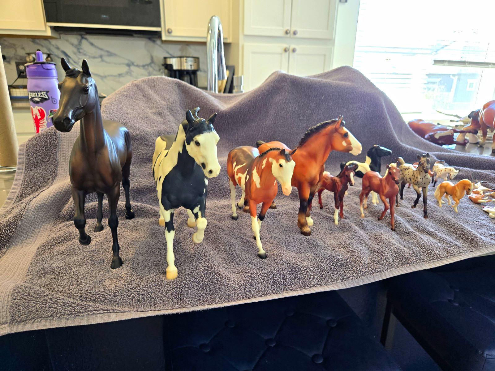 Collectibles Numbered Limited Edition Breyer Reeves Horses Various Sized