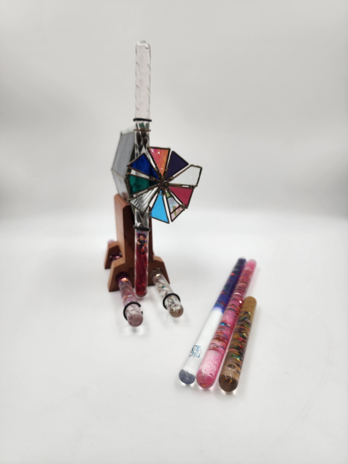 Sea Parrot Sue Rioux Blue Stained Glass Art Kaleidoscope Stand + 6 Wands 1994