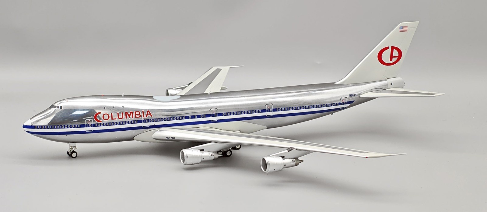 B-741-AIRPORT75-50-P Columbia Airlines Boeing 747-100 N9675 Diecast 1/200 Model