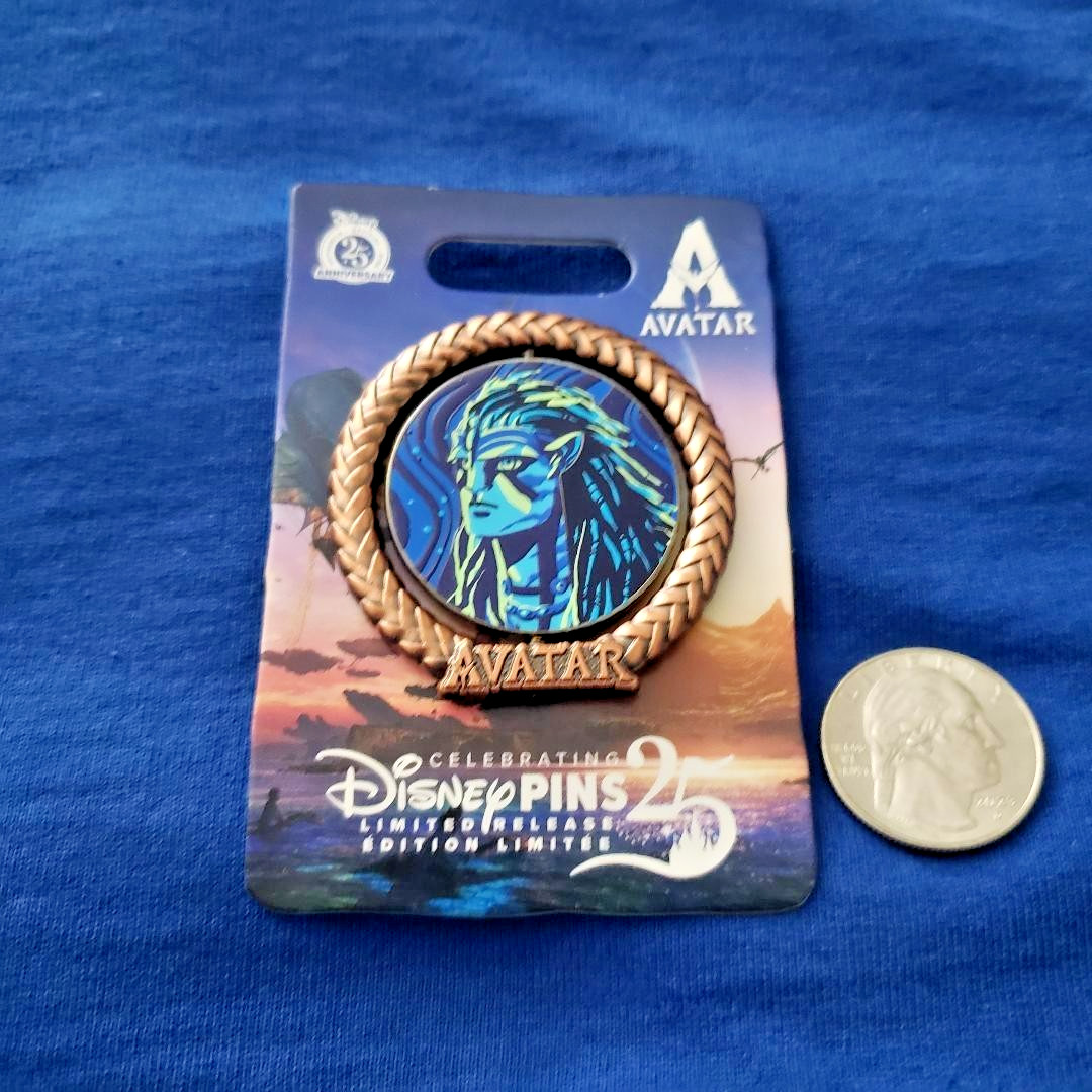 Jake Sully and Varang Avatar Fire and Ash Flipper 3D Sculpted DISNEY PIN