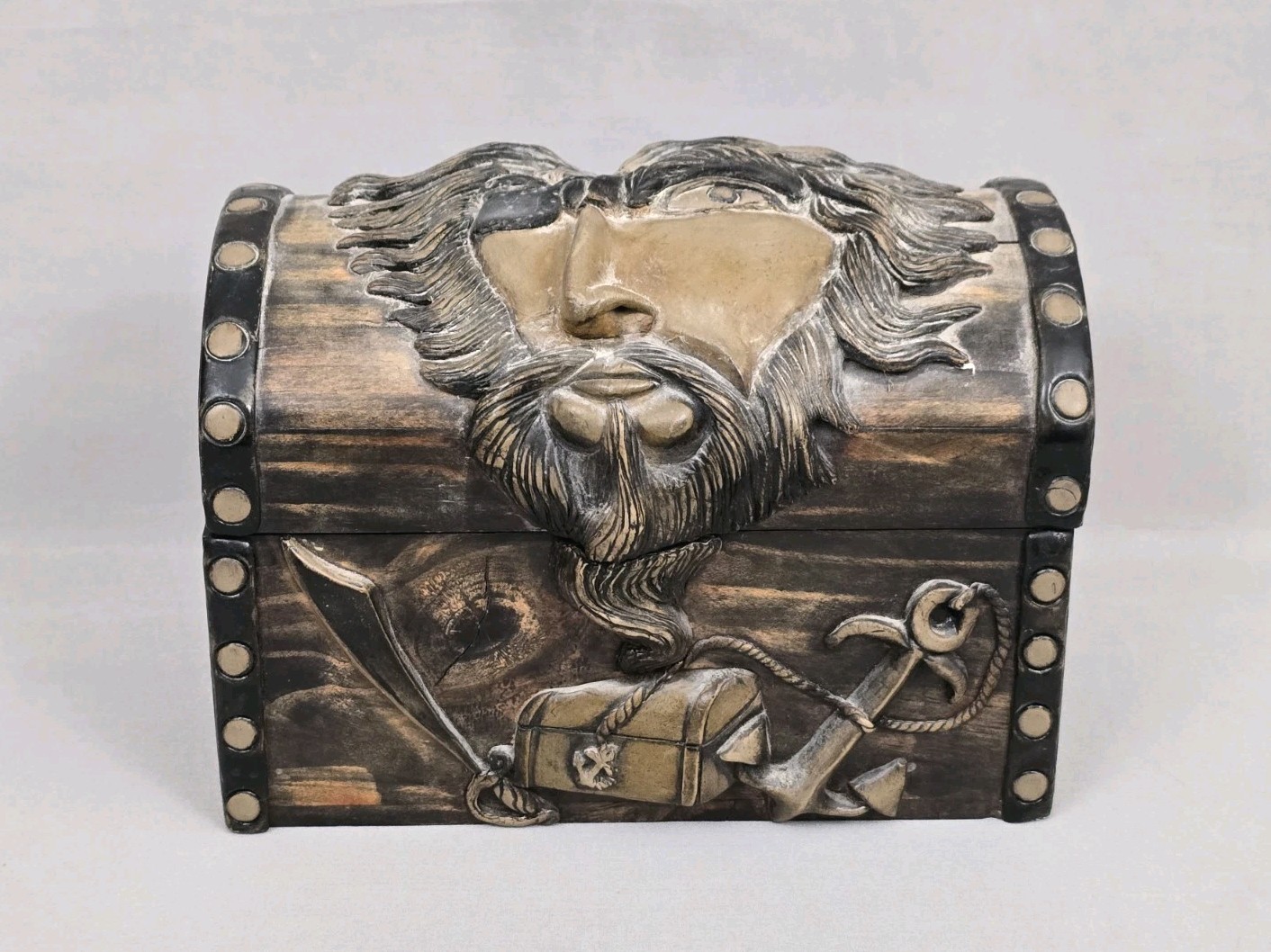 Vntg *RARE* Large-Headed Wooden Pirate Treasure Chest Handmade in Peru 8.5\