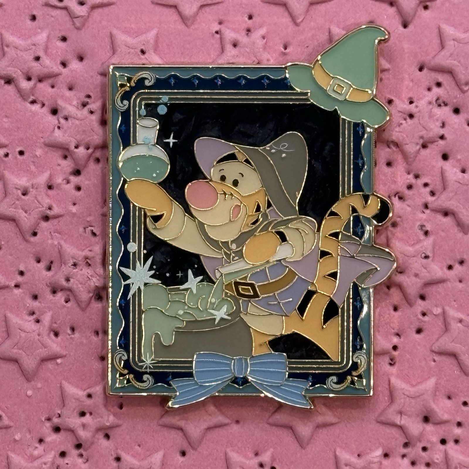 SDR Tigger Halloween 2025 Winnie the Pooh Holiday Mystery Shanghai Disney Pin