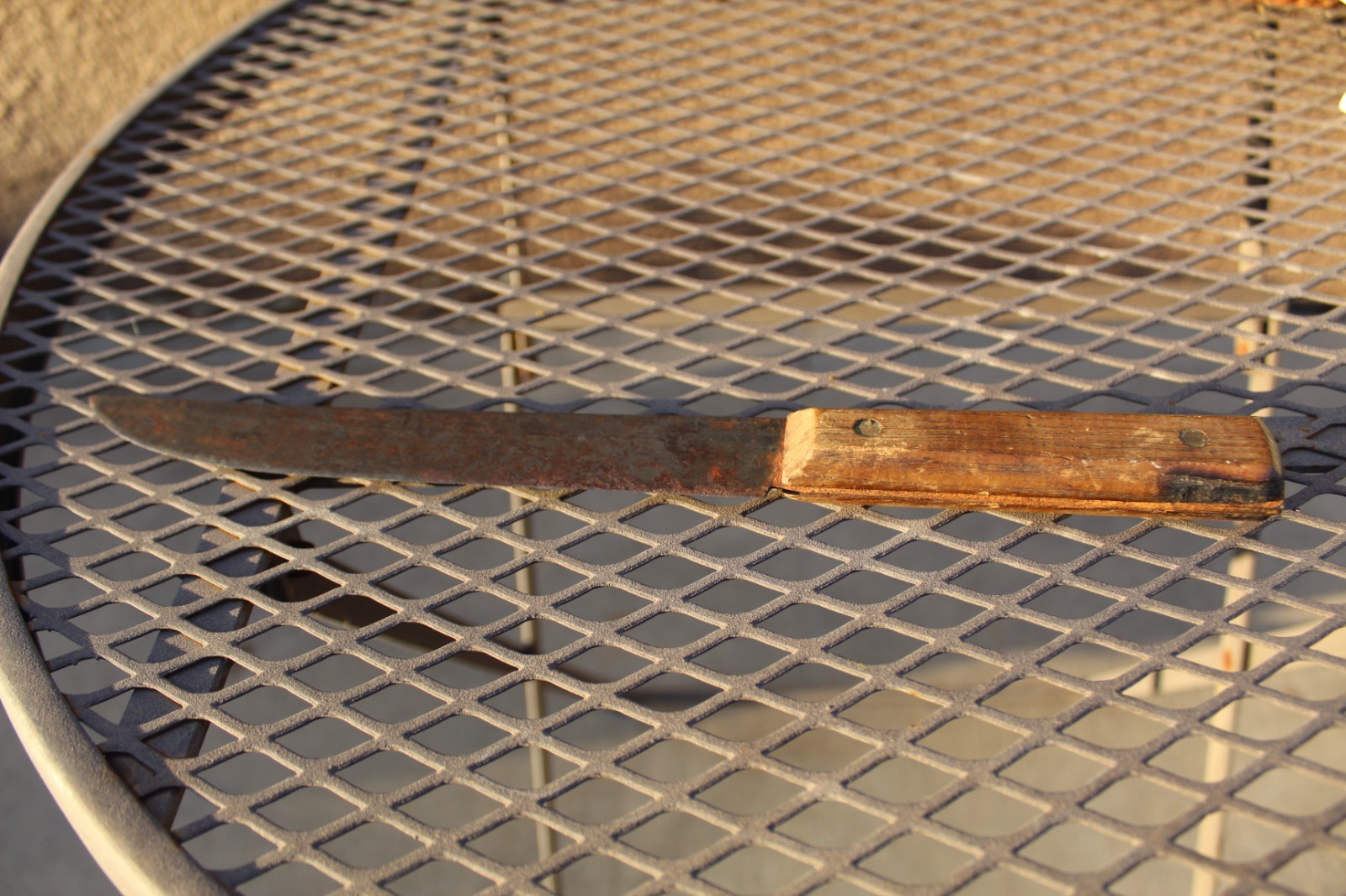 VINTAGE FORGECRAFT HI-CARBON STEEL KNIFE 8