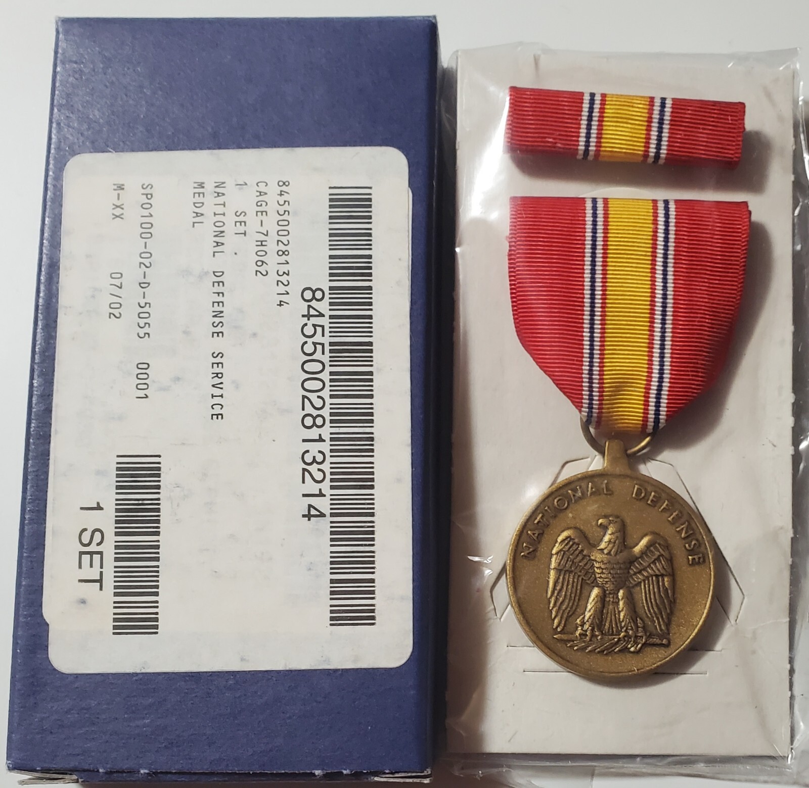 NATIONAL DEFENSE SERVICE MEDAL & RIBBON SET MILITARY GI ISSUE W/ORG BOX NDSM NEW