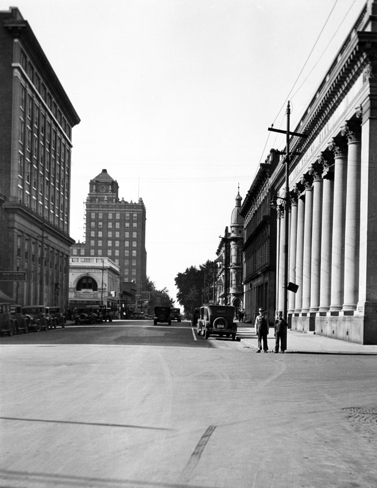 1925-1935 Second Avenue, Walla Walla, WA Old Photo 8.5 1925-1935 Second Avenue, Walla Walla, WA Old Photo 8.5