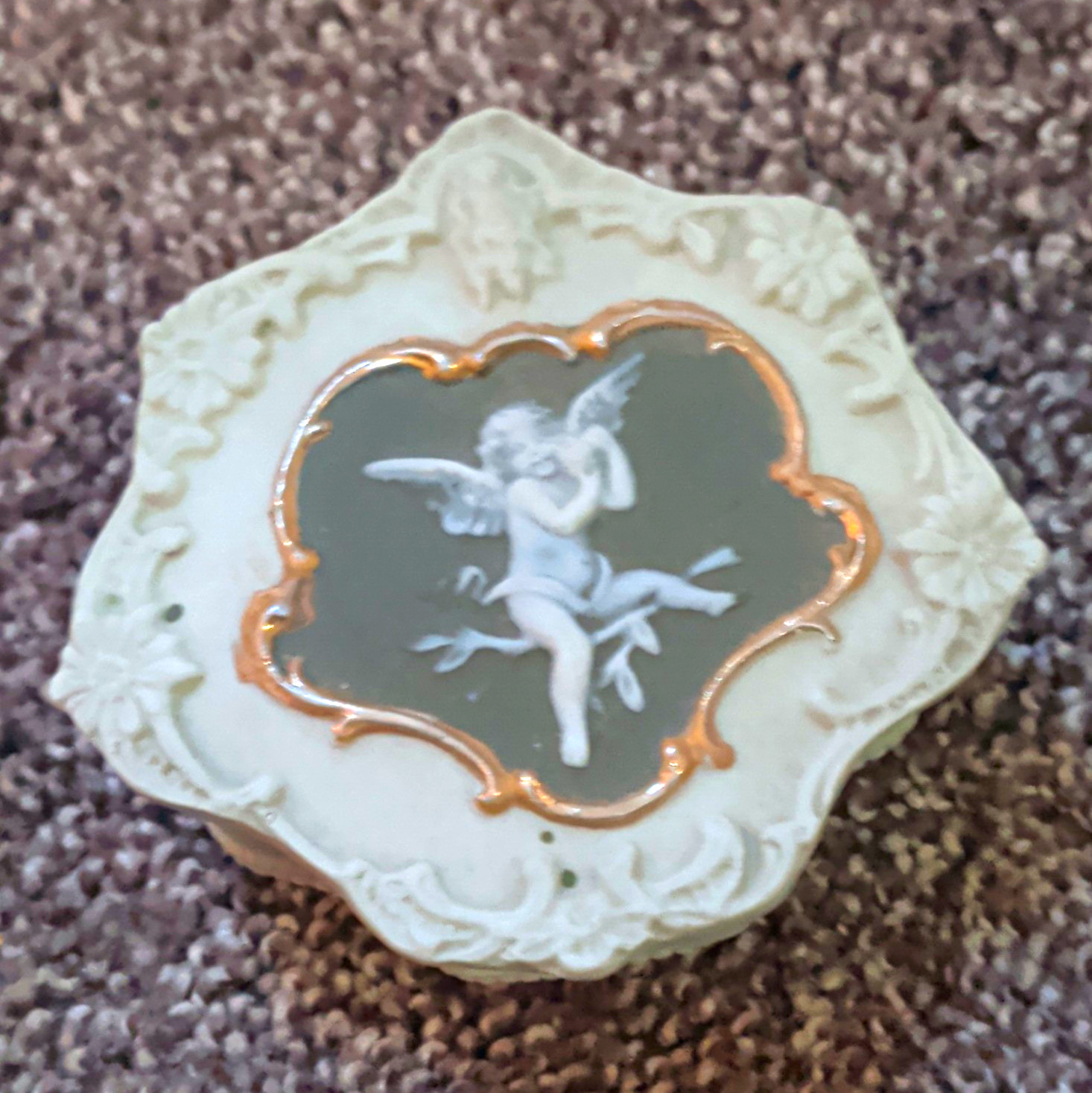Vintage Matte White Bisque Porcelain Cherub Trinket Jewelry Box - Gold Trim