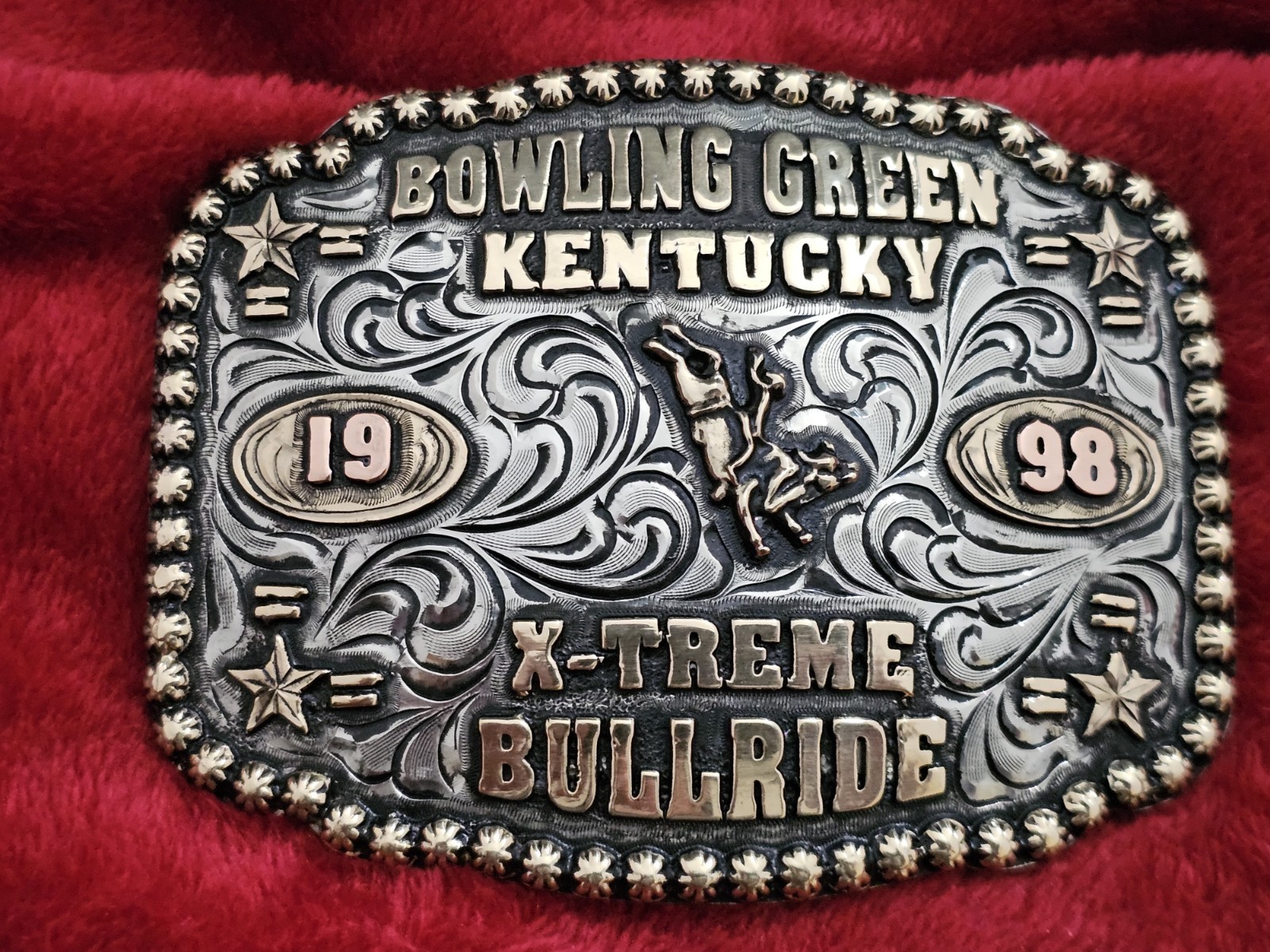 X~Treme Rodeo Champion☆1998☆BULL RIDING TROPHY BUCKLE☆Bowling Green KY☆RARE☆381