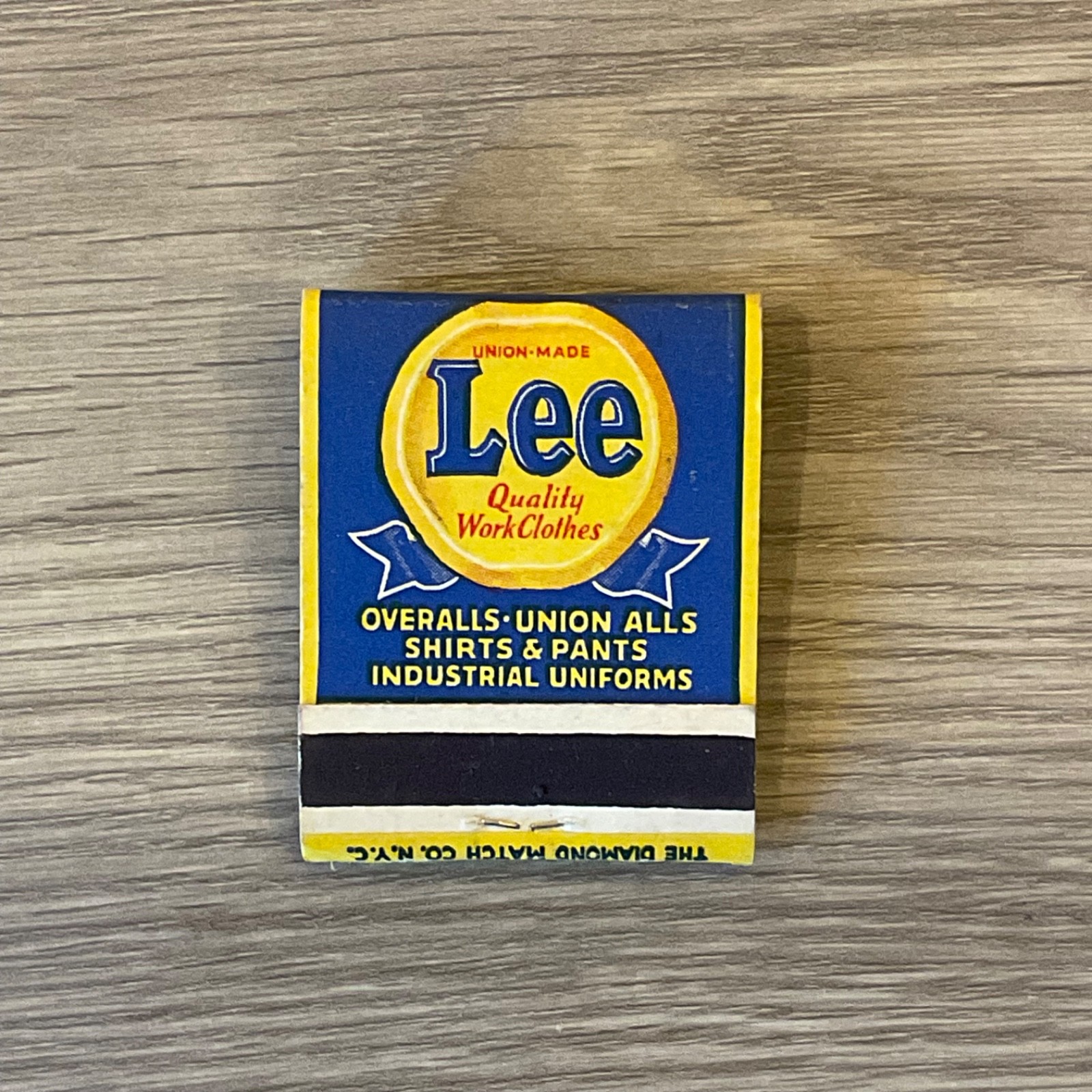 Vintage Lee Overalls Matchbook Full Unstruck Work Clothes Advertising 1940s