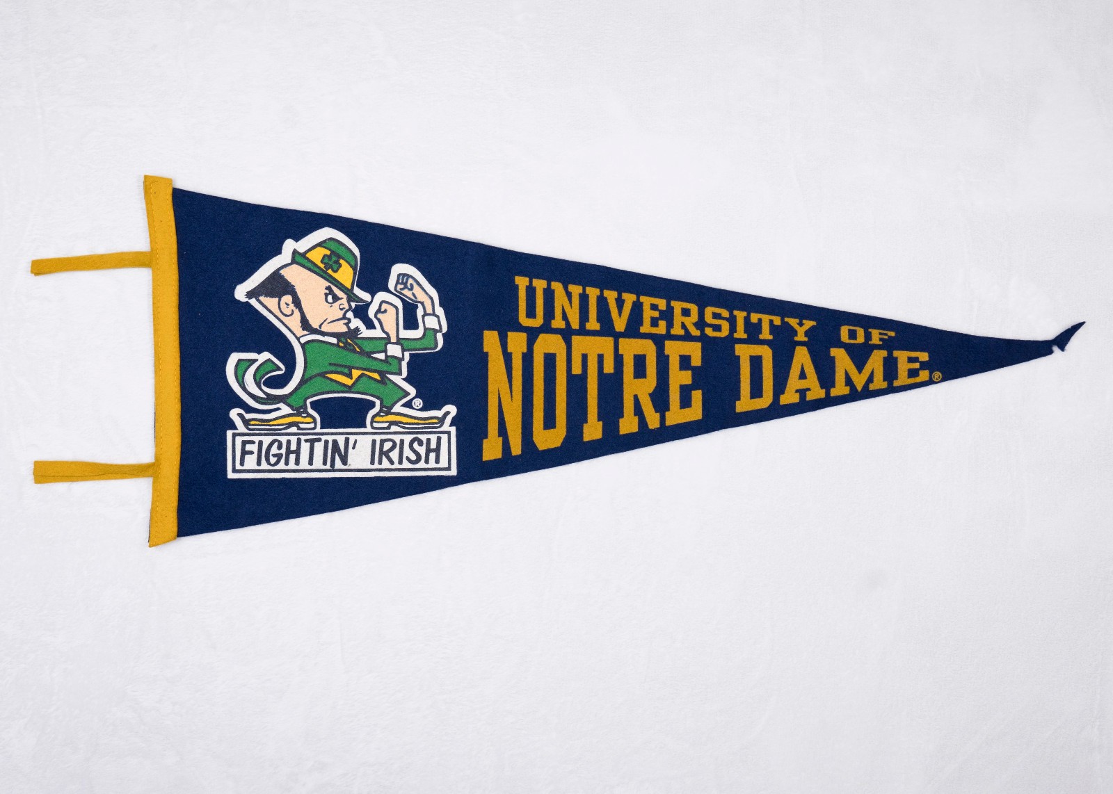 Vintage University of Notre Dame Fighting Irish Leprechaun 30\
