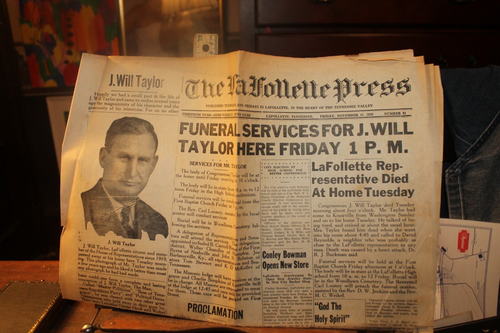 LaFollette Press November 17, 1939 J. Will Taylor Death People's National Bank