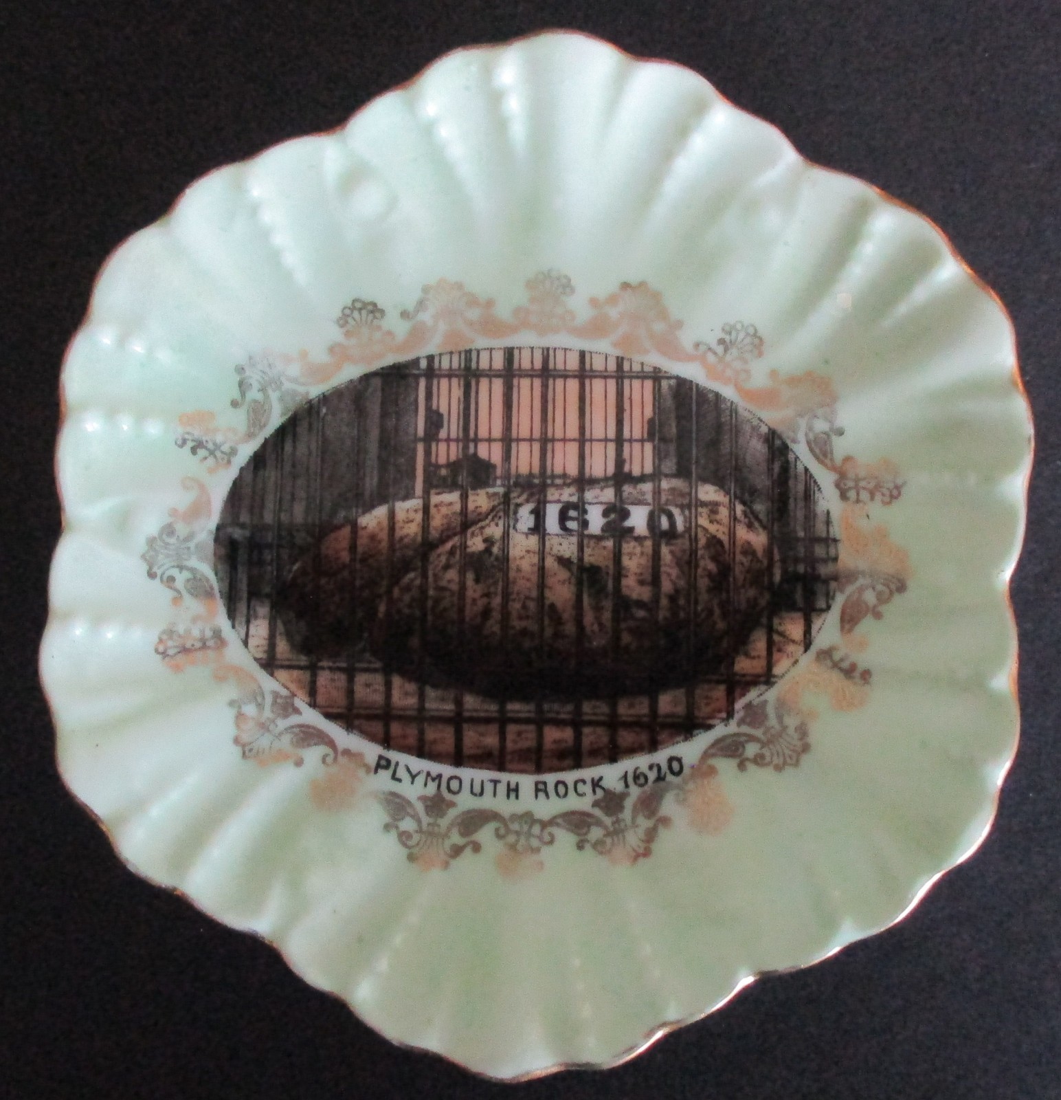 Early 20th Century Souvenir Small Dish Plymouth Rock Massachusetts