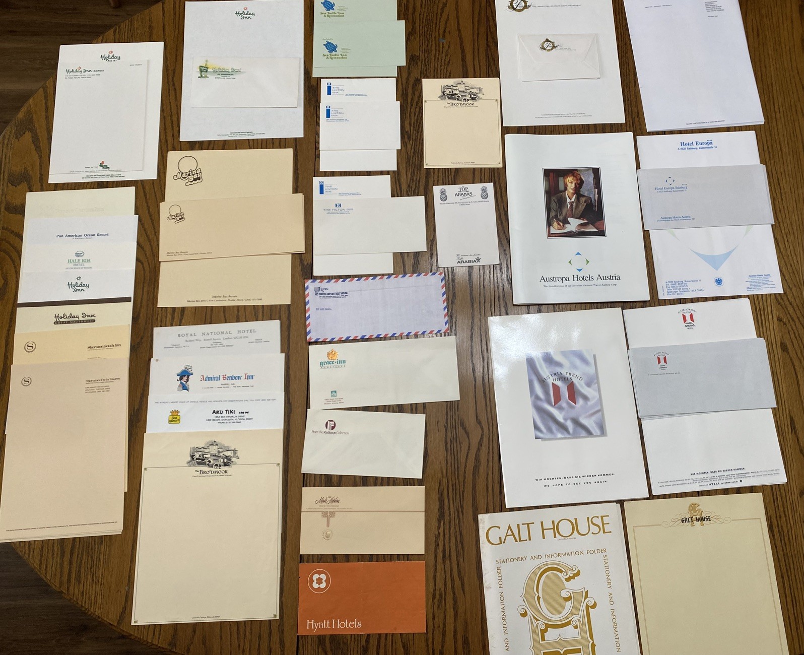 Lot of  Vintage 70’s 80’s Hotel Stationery, Letterheads, Envelopes Unused 