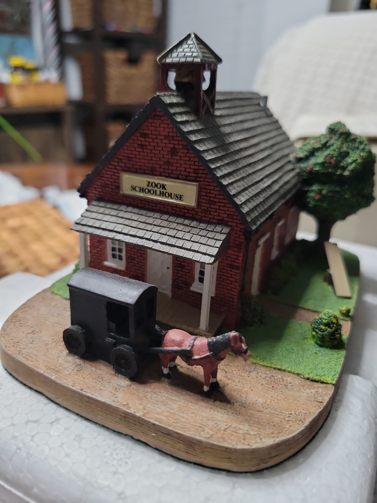 1993 MBI Vintage The Amish Heritage Collection, The Amish Schoolhouse