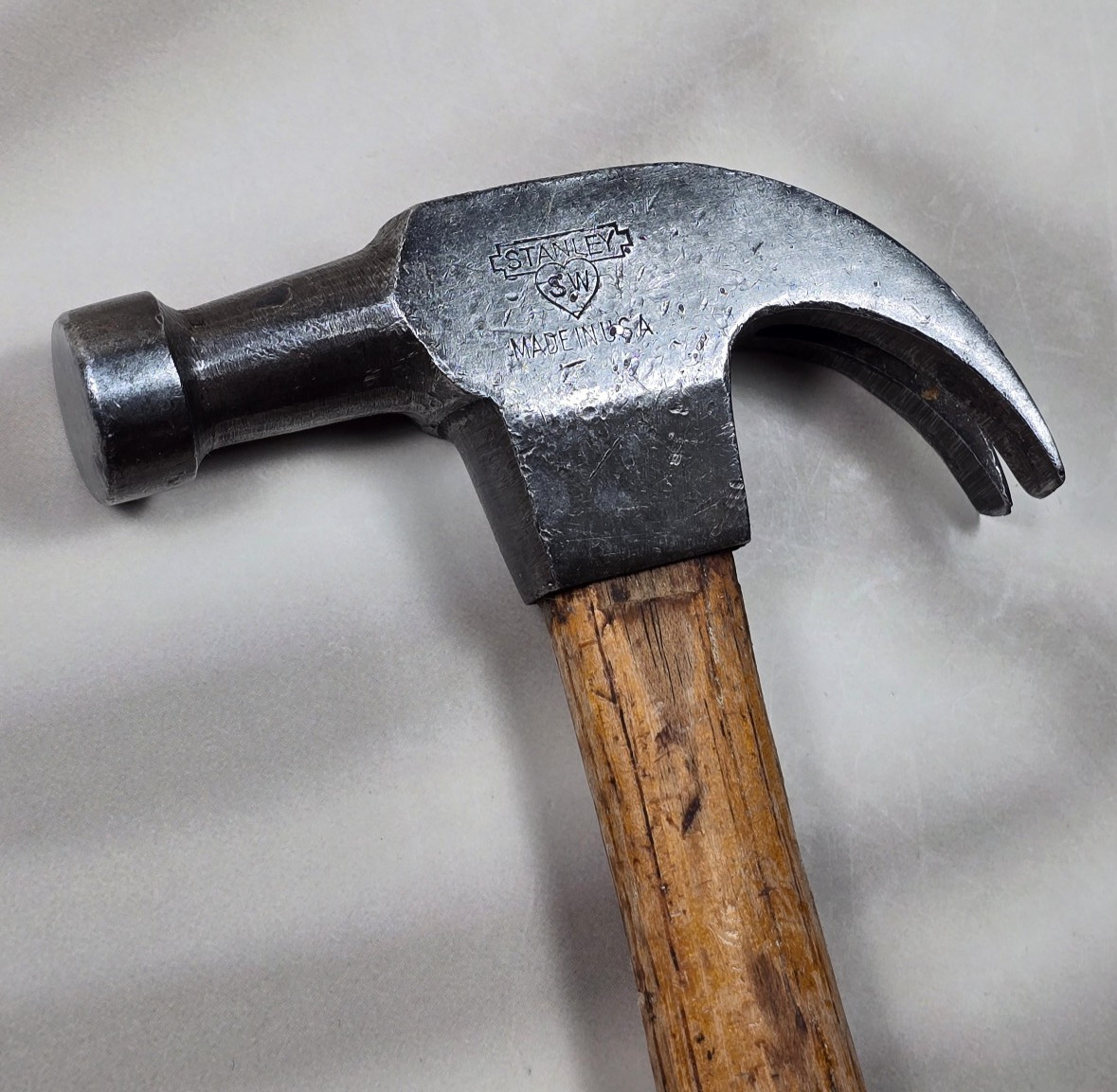 Vintage Stanley Sweetheart SW No. 12 5 oz size 4 Curved Claw Hammer Made in USA