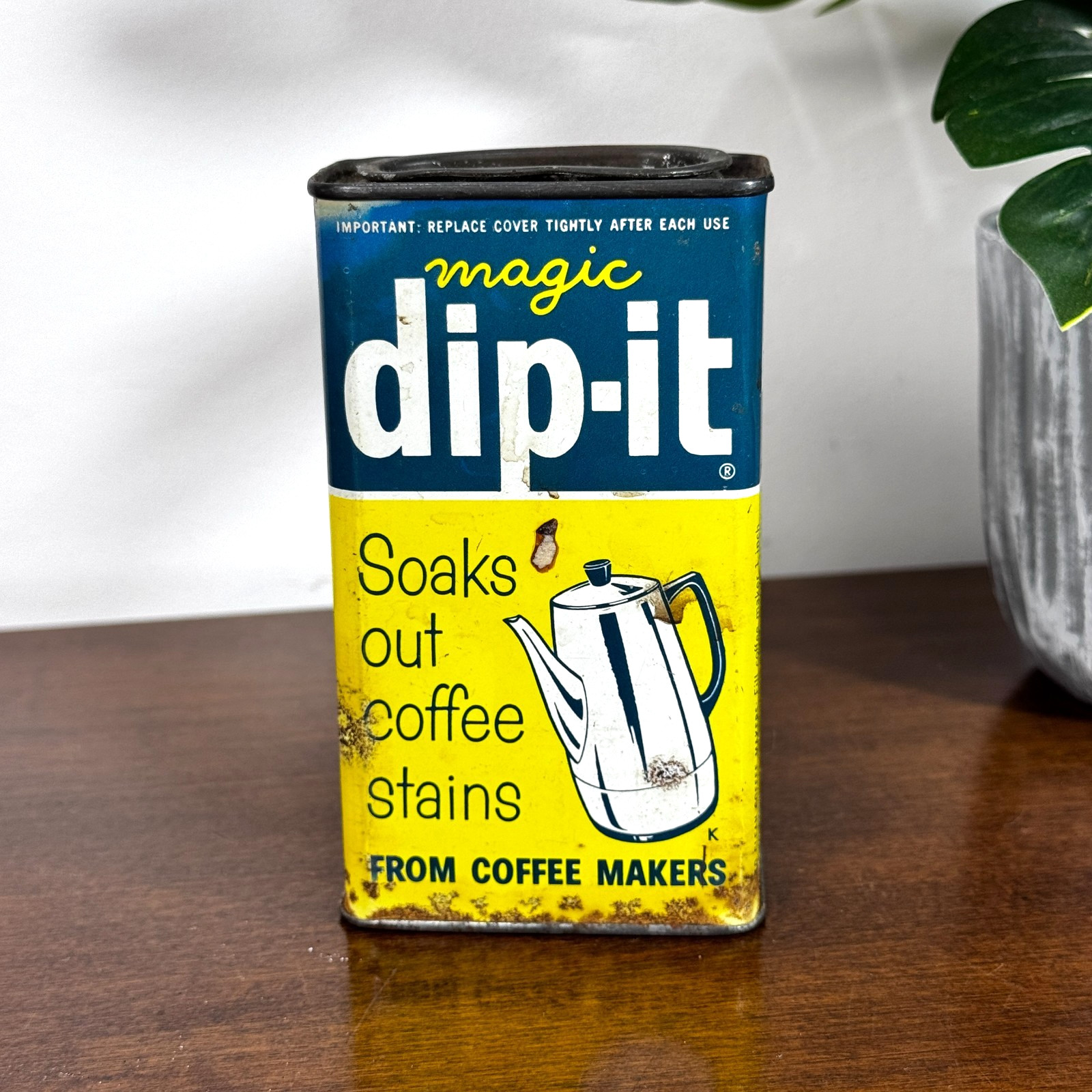 Vintage 1950’s Magic Dip-It Tin Rusty Spots Primitive Decor