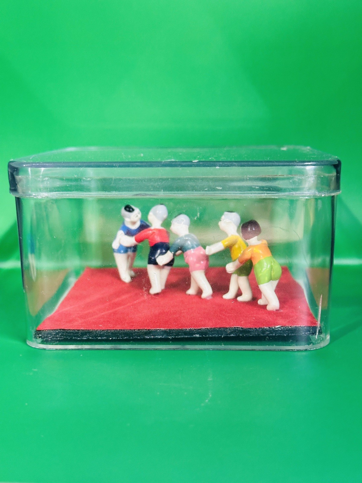 Miniature Figurines vintage lot