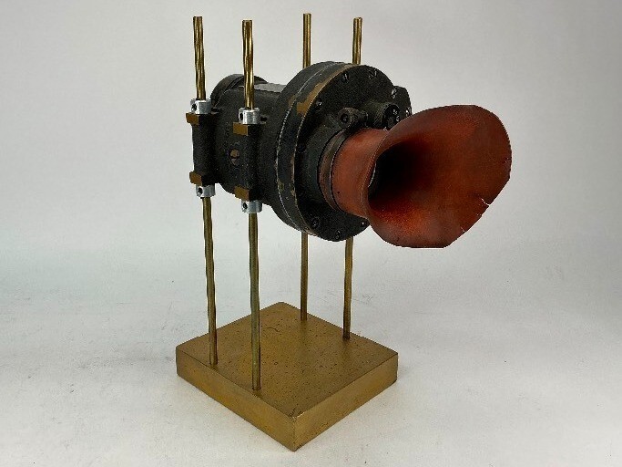WWII US Navy MK 79 1944 Telescope on heavy brass mount