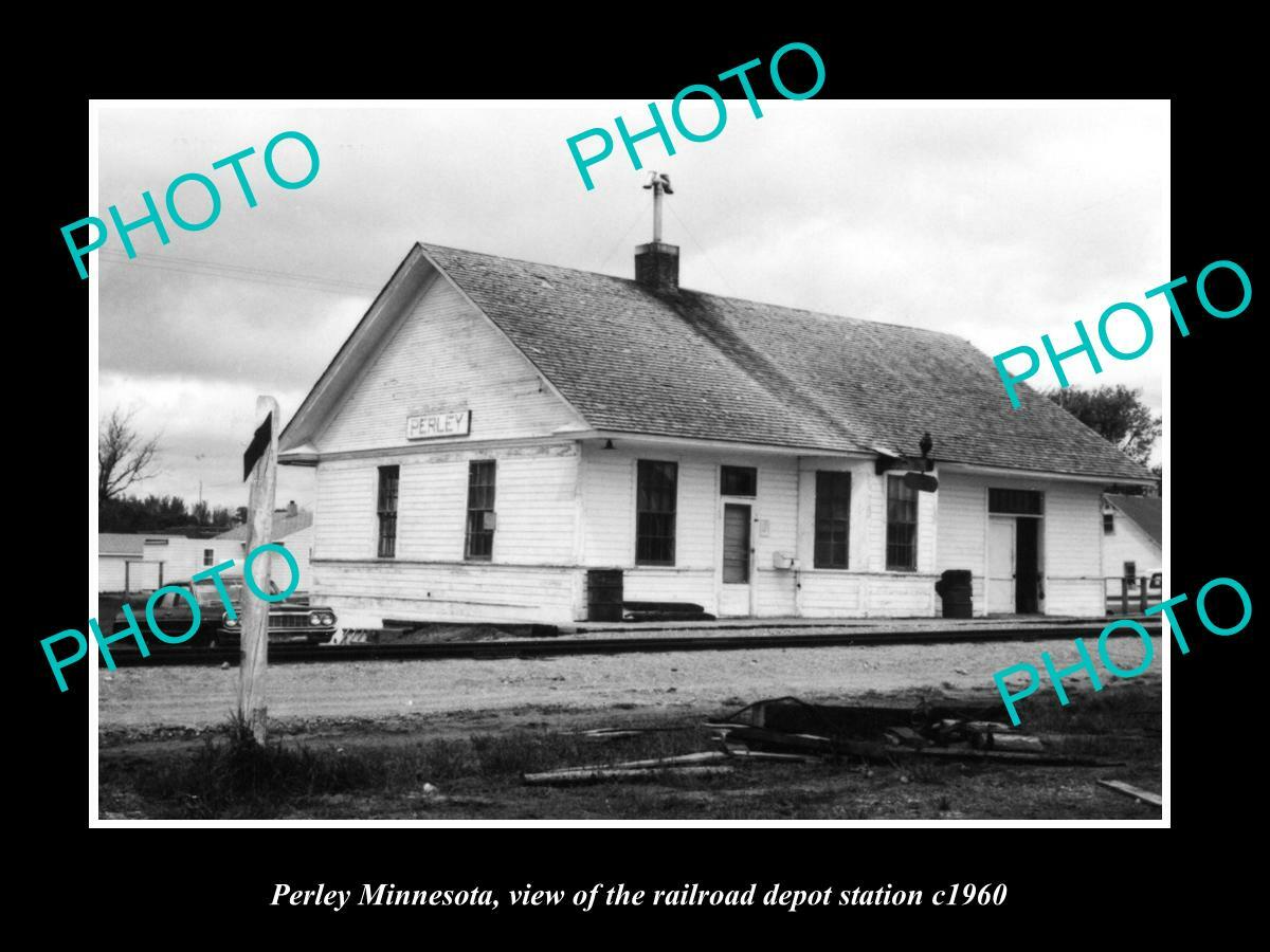 OLD POSTCARD SIZE PHOTO OF PERLEY MINNESOTA THE RAILROAD DEPOT STATION c1960