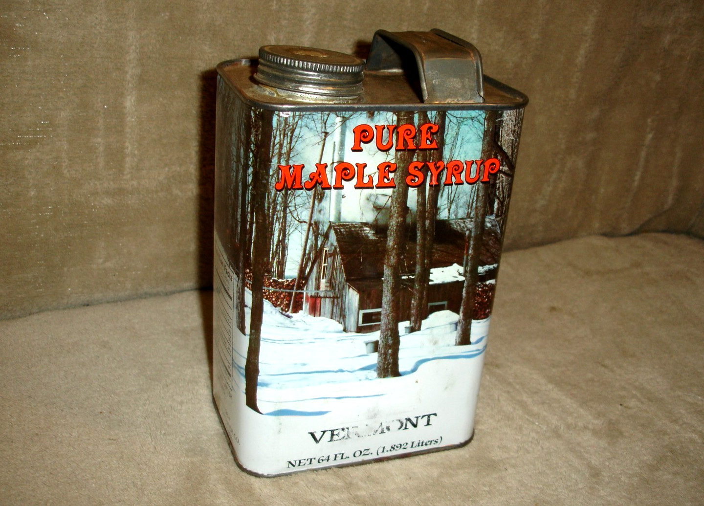 Lot of (2) Vintage 1984 Vermont Pure Maple Syrup Tins Half Gallon and One Cup