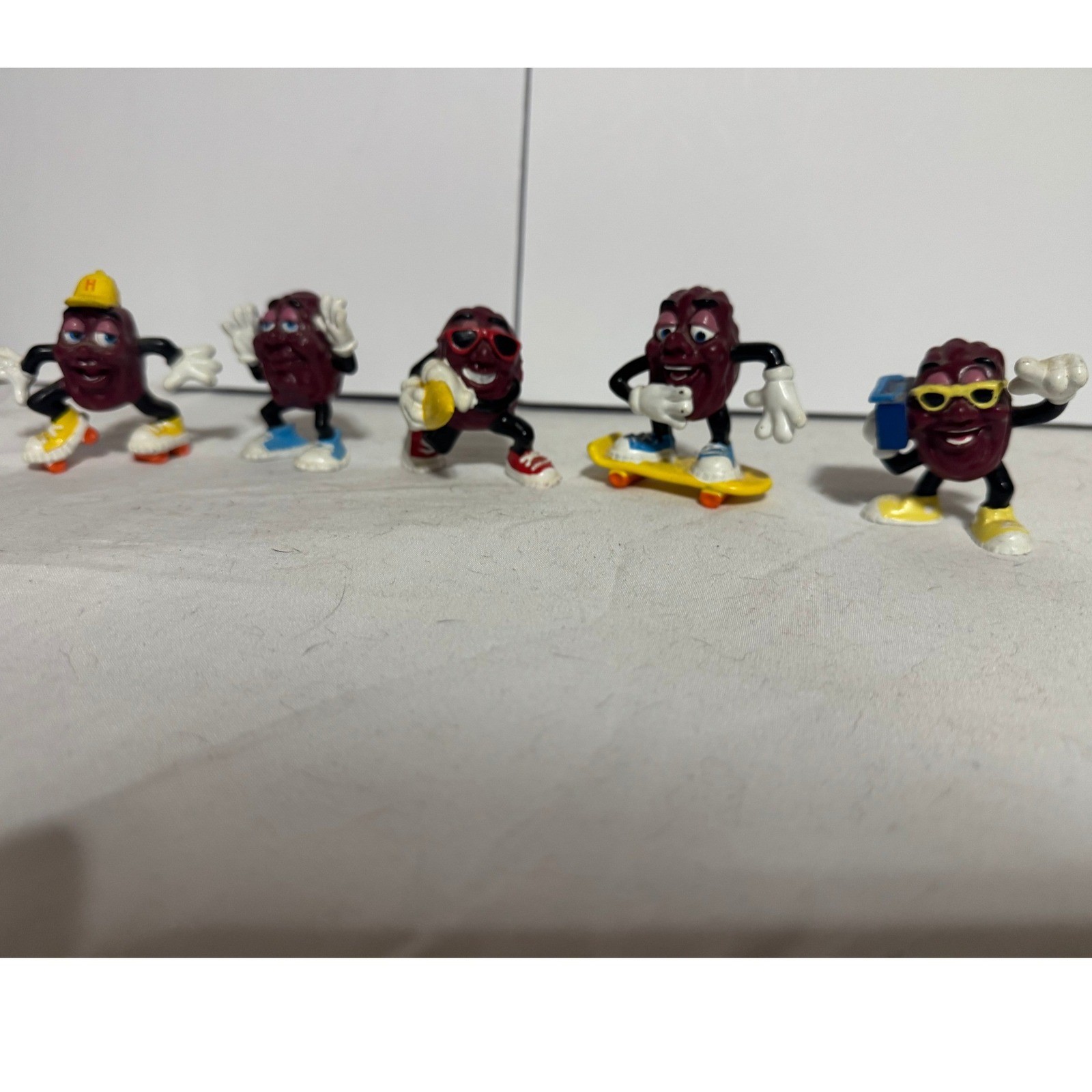 Vintage 1988 California Raisins PVC Figures Lot of 5 Hardees Toys Skateboard 80s