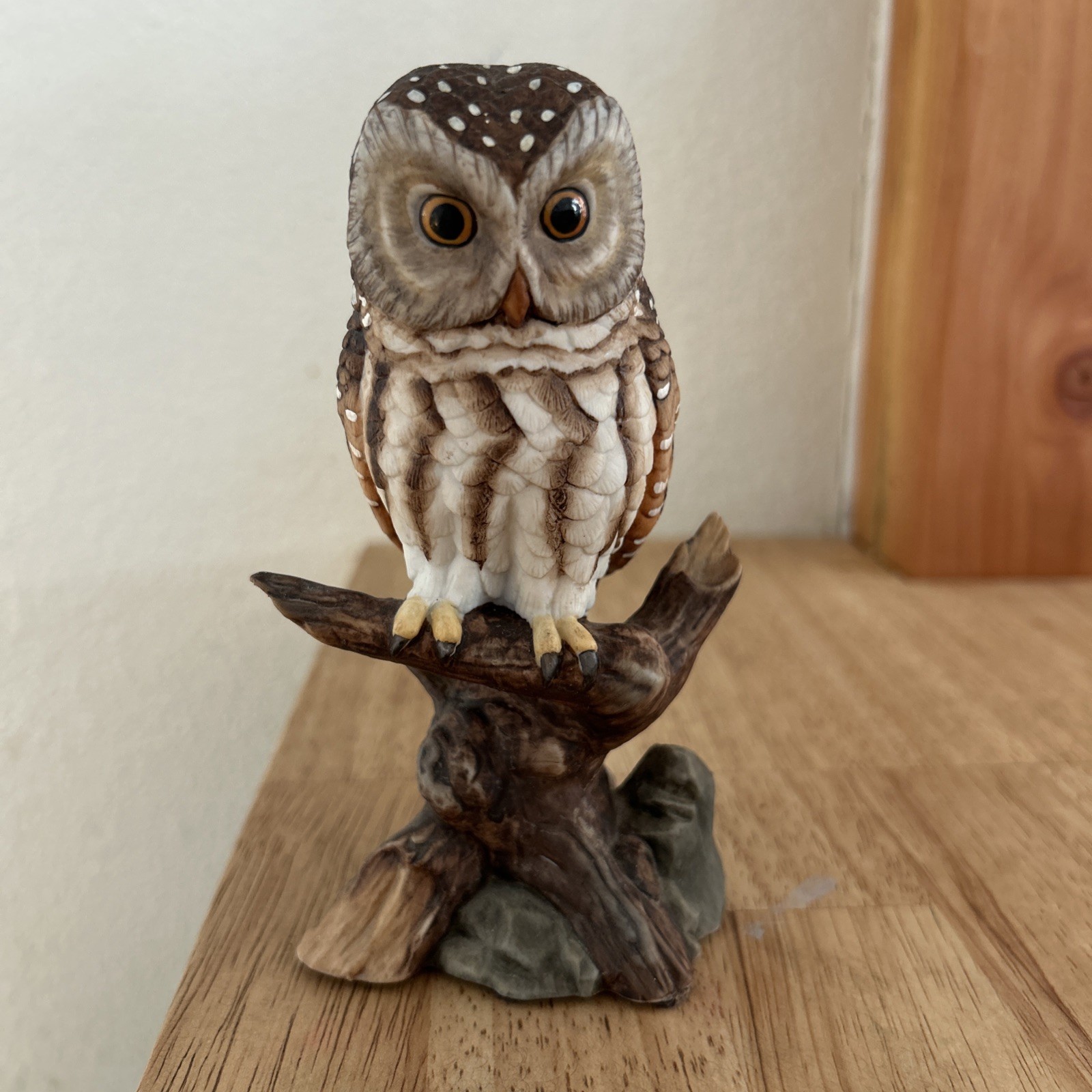 Vintage 1982 RICHARDSON'S OWL John James Audubon Porcelain Figurine 5.5