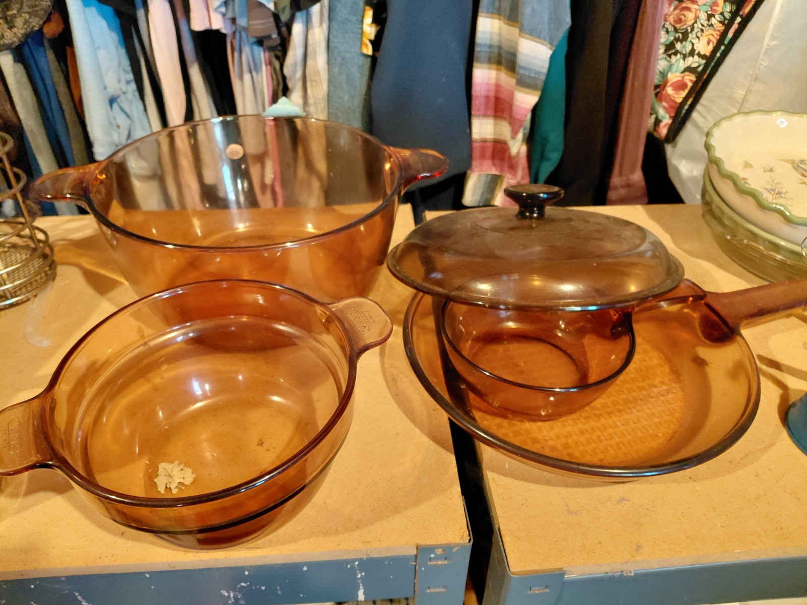 Vintage Visions Cookware Amber Glass Set Pans Lid 4 pieces