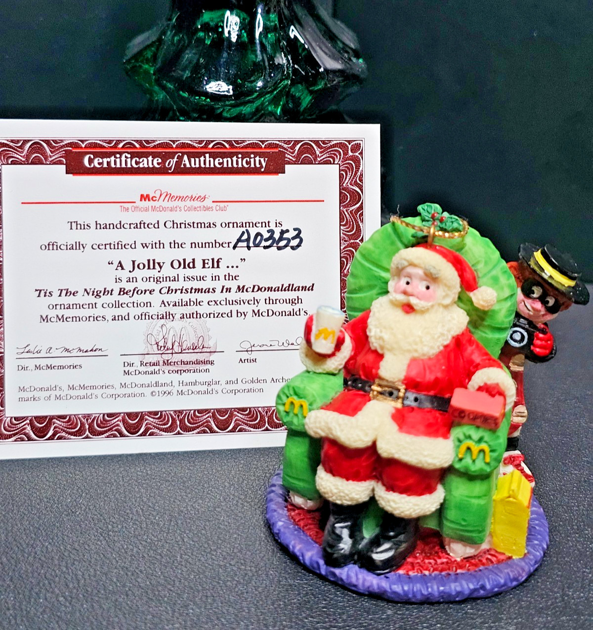 A Jolly Old Elf... 1996 McDonald\'s McMemories Santa Ornament with COA - RARE
